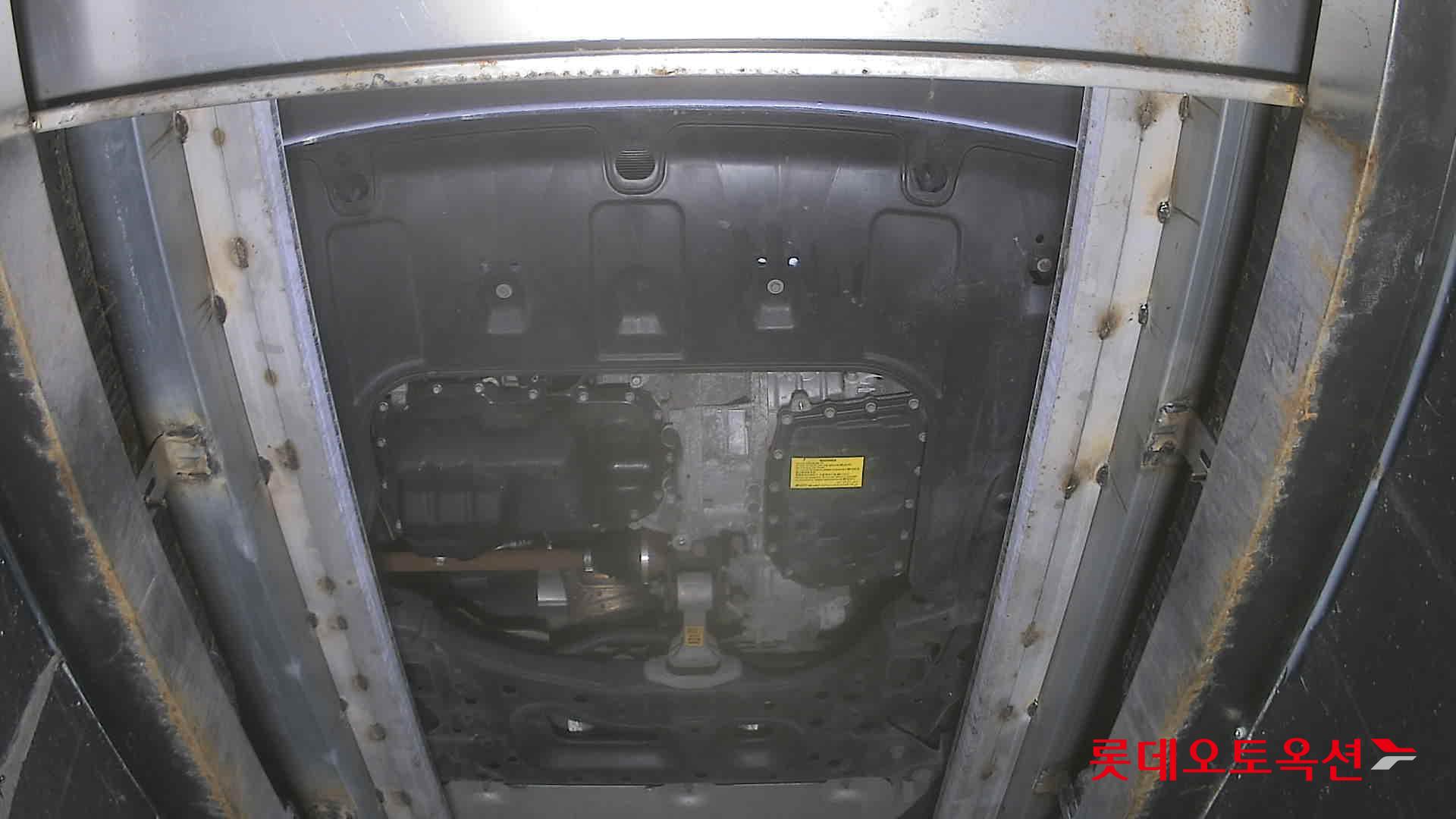 Hyundai Elantra - 8