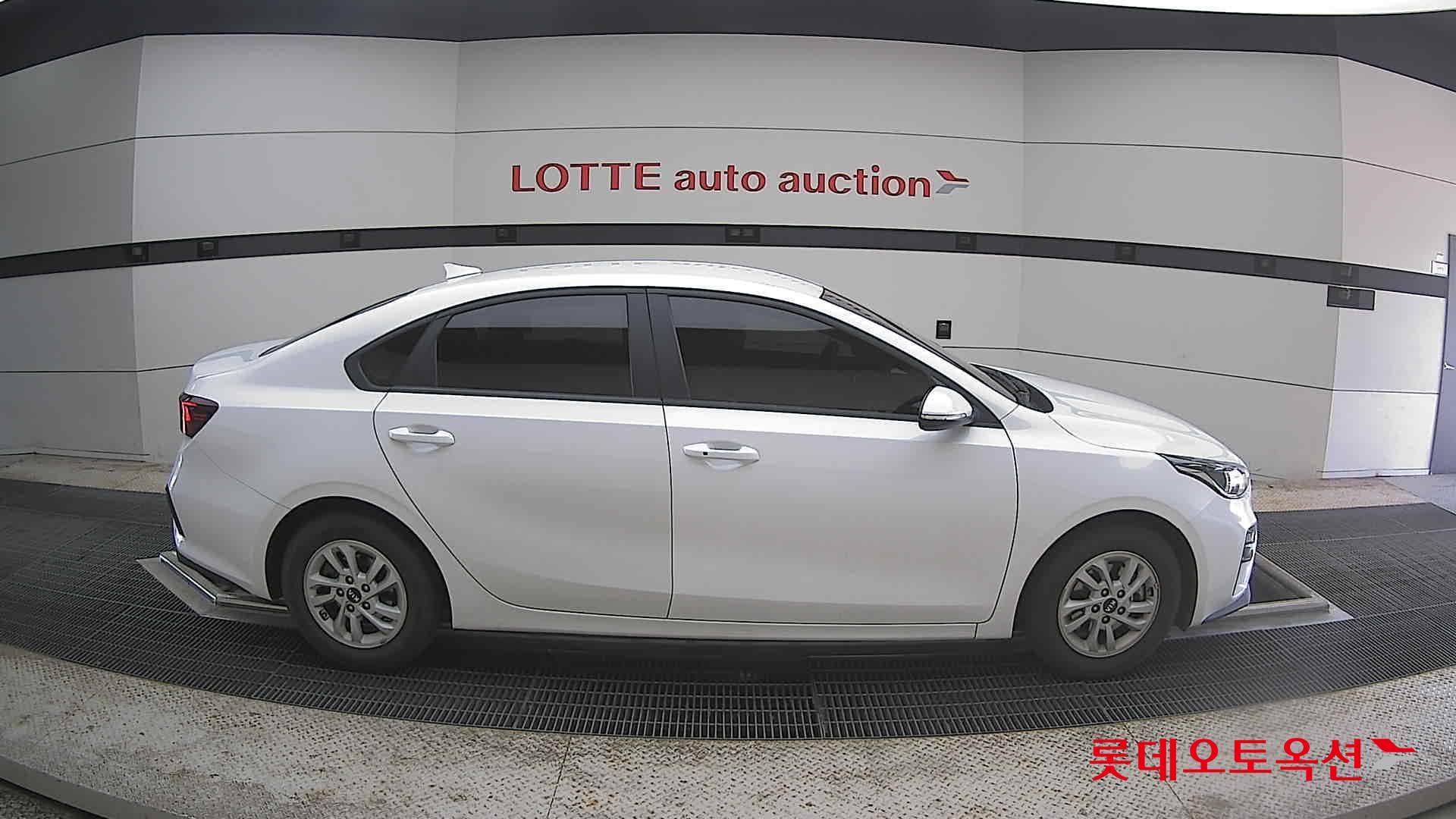 Kia K3 - 21