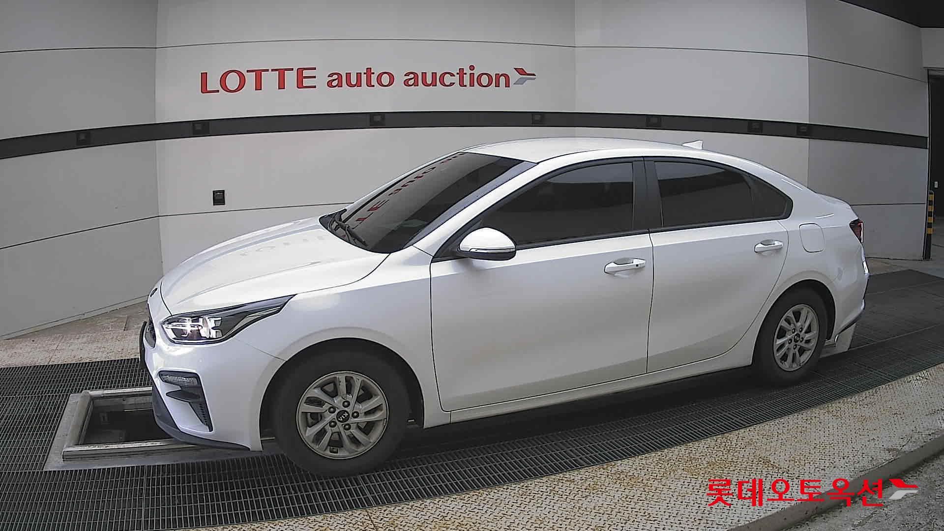 Kia K3 - 12