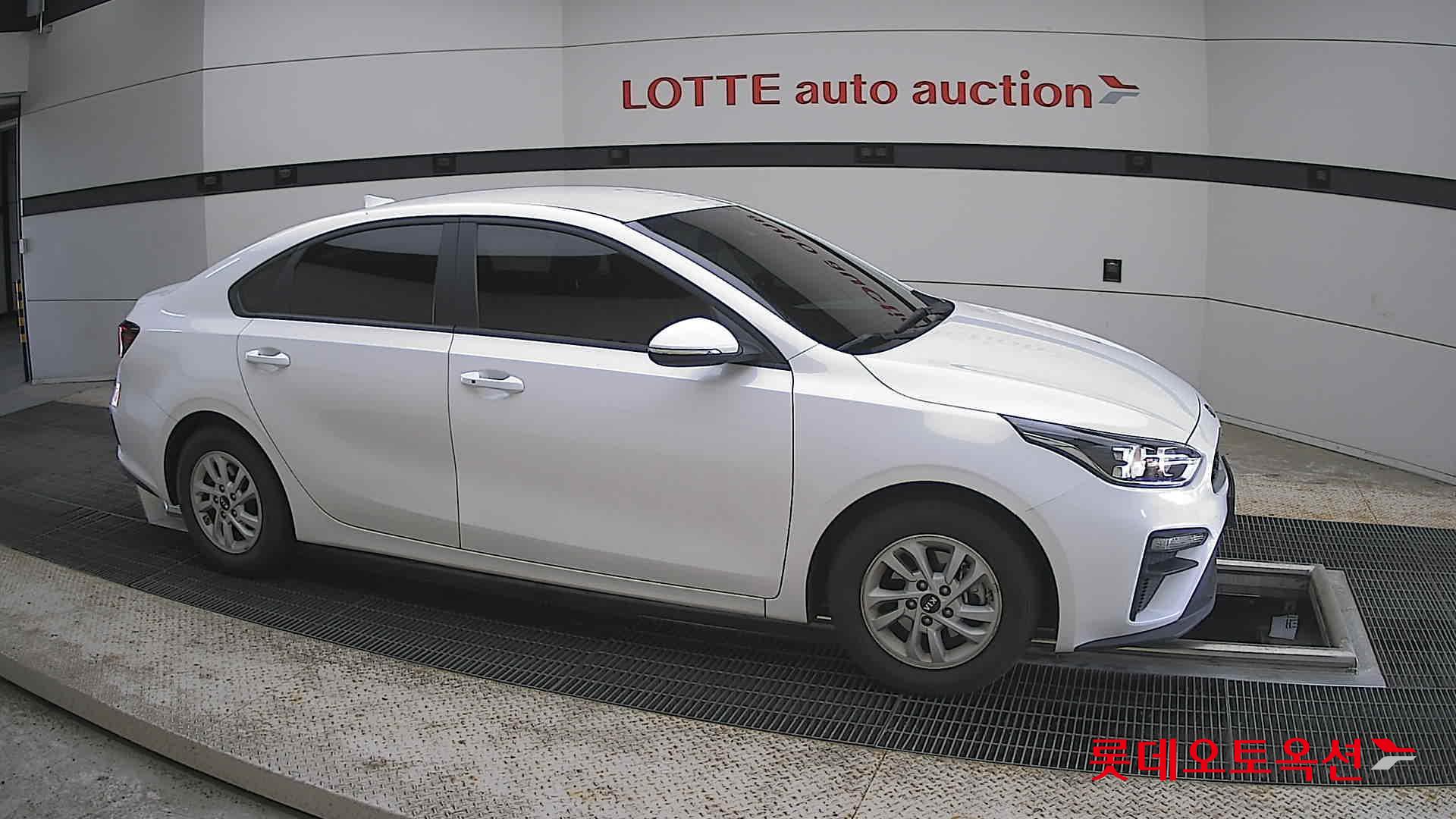Kia K3 - 22
