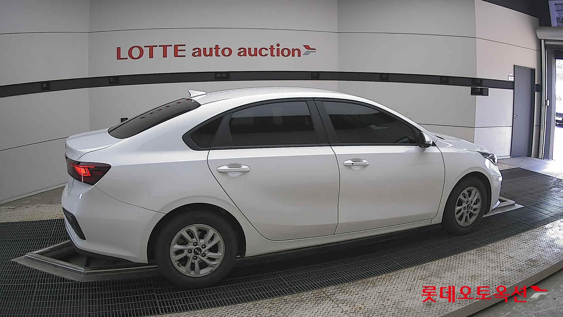 Kia K3 - 20