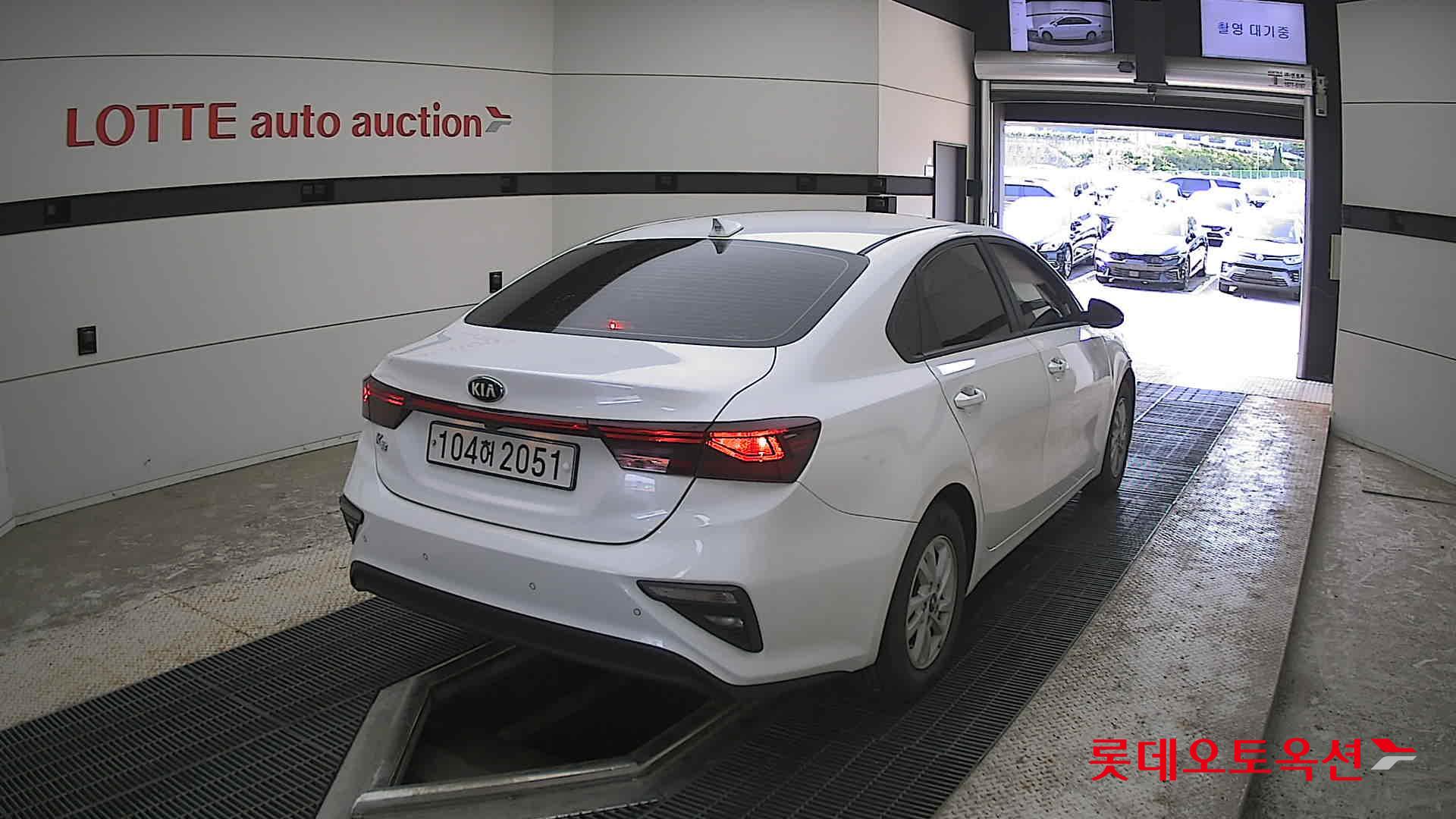 Kia K3 - 18