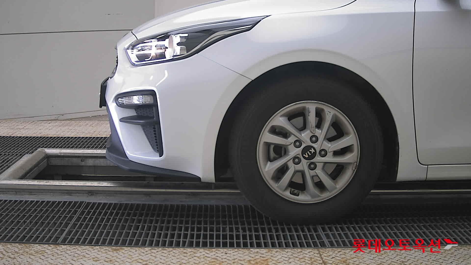 Kia K3 - 25