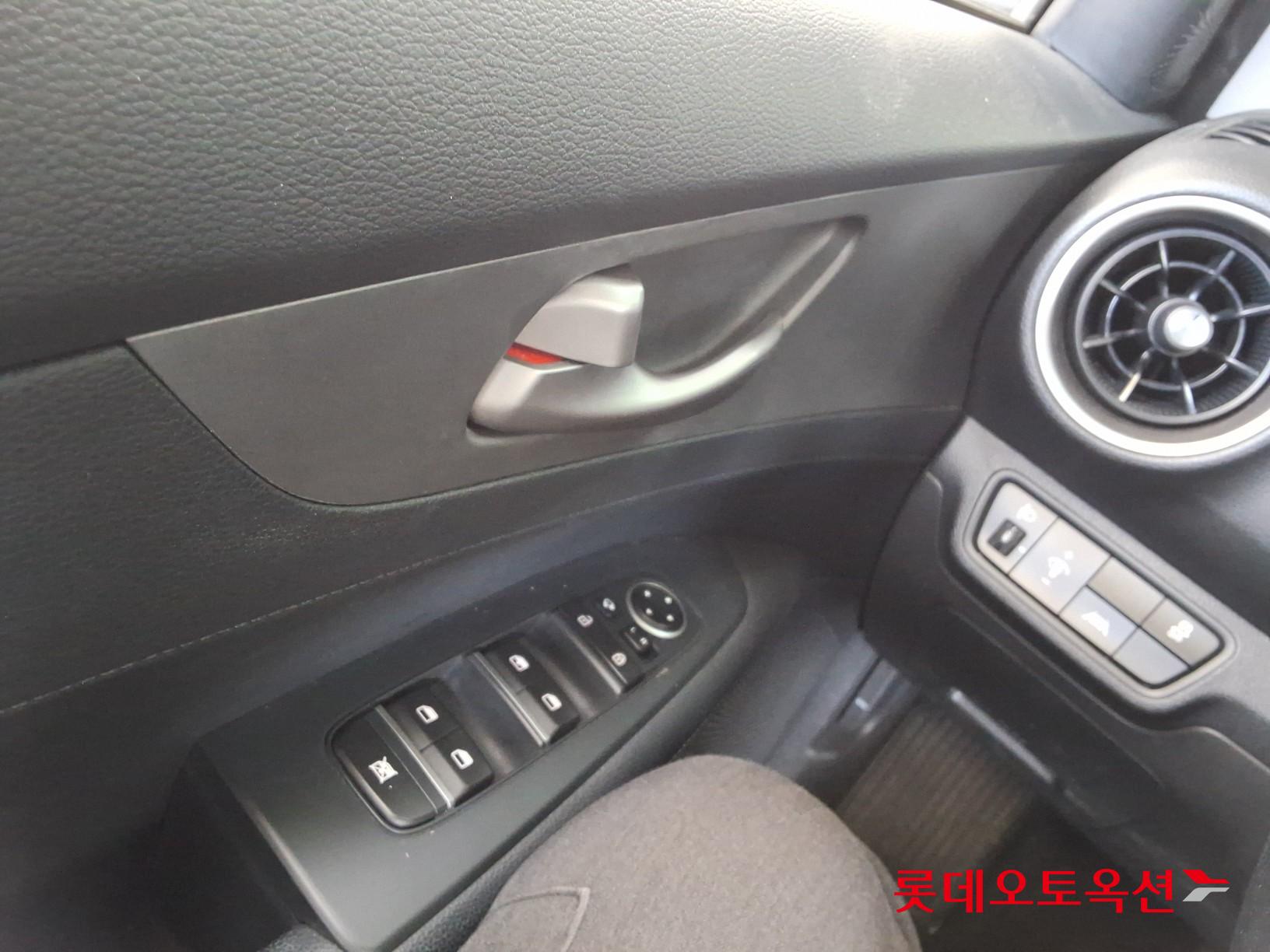 Kia K3 - 29