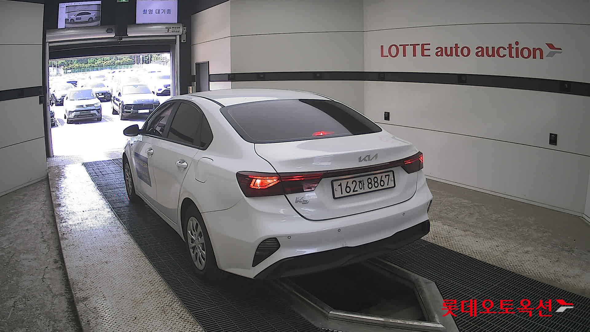 Kia K3 - 16