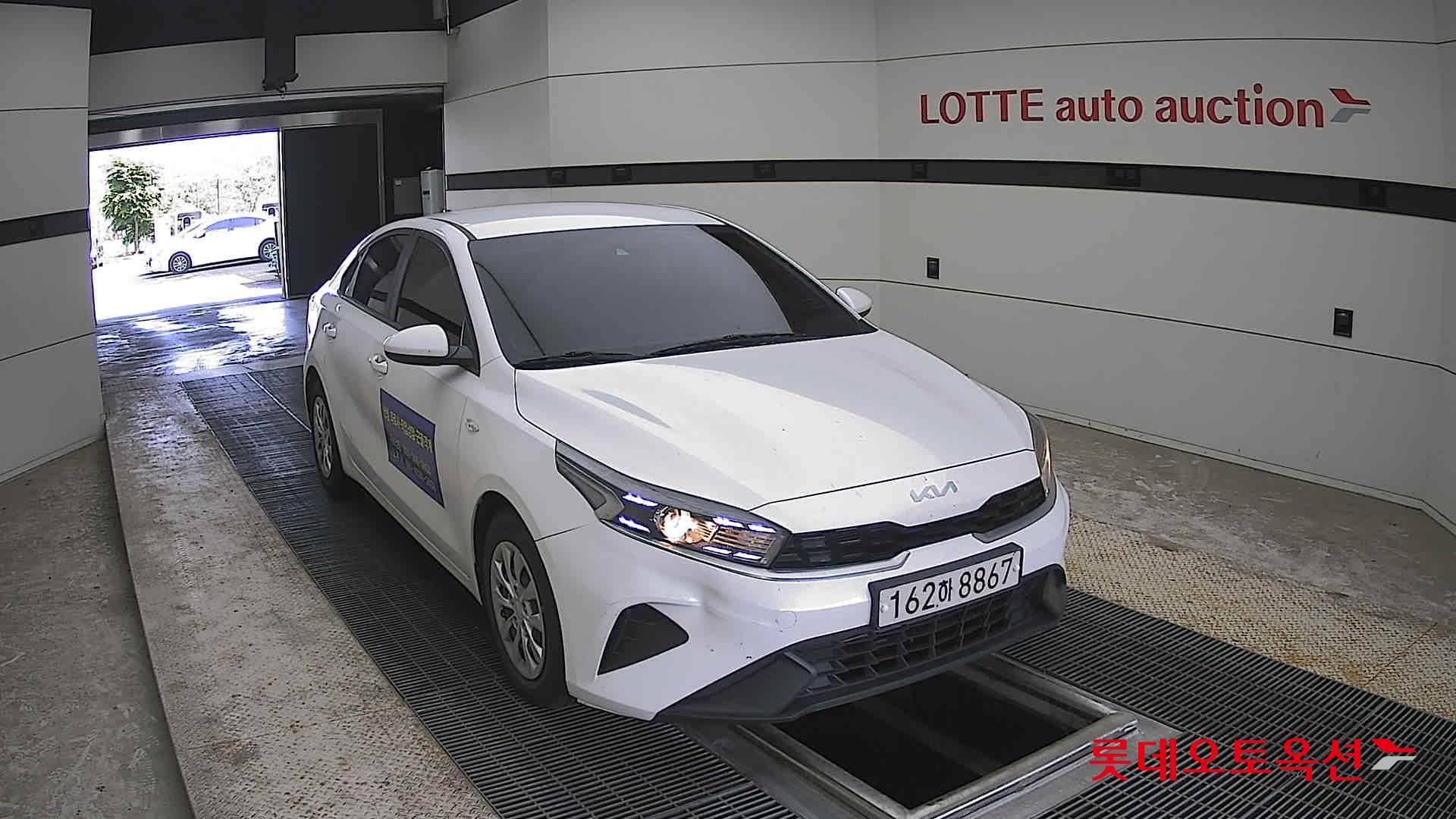Kia K3 - 24