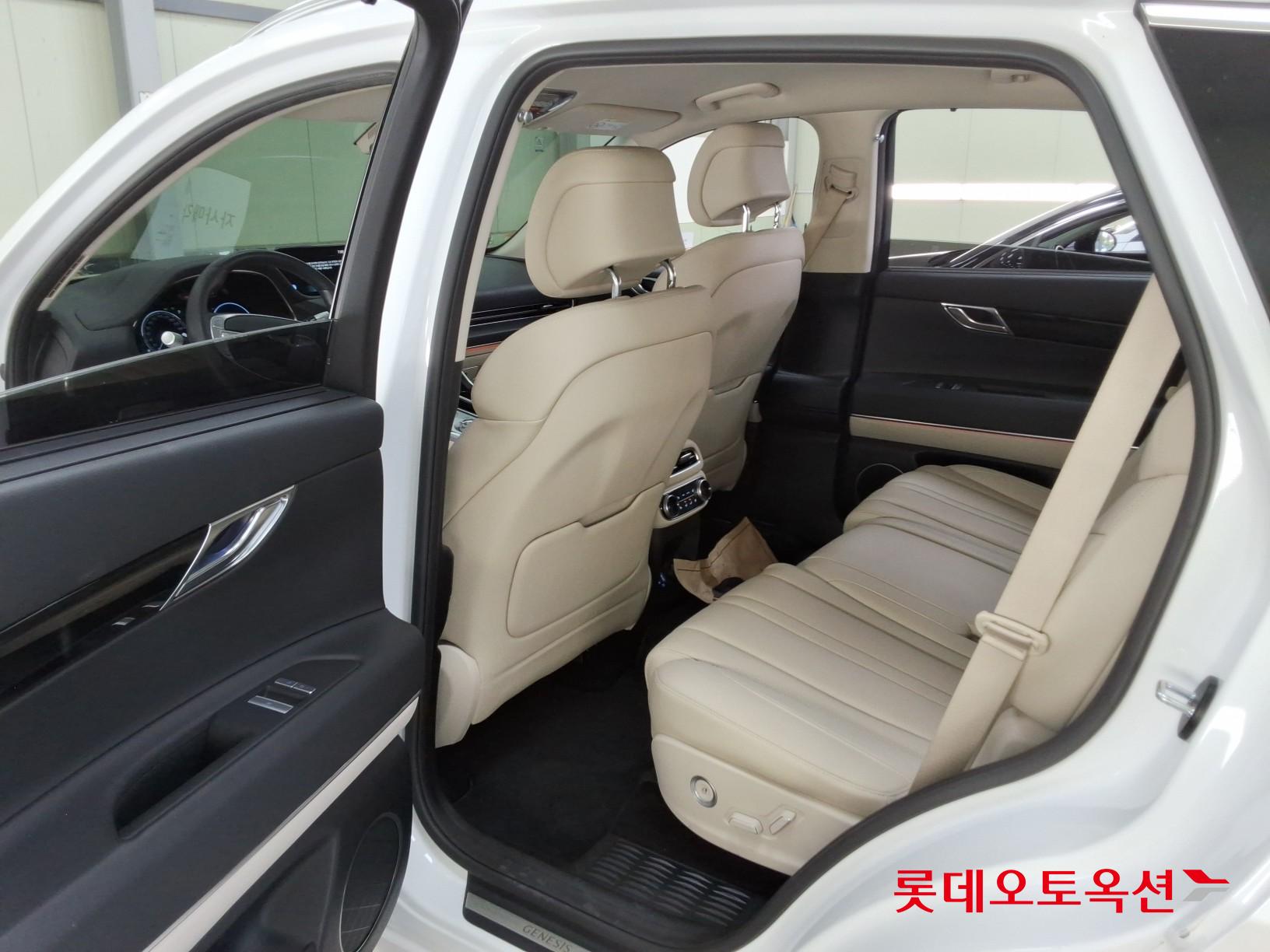 제네시스 GV80 - 36
