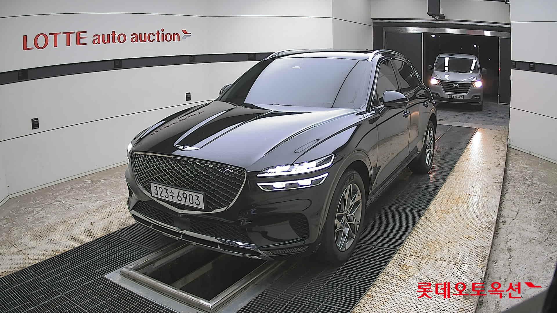 제네시스 GV70 - 10