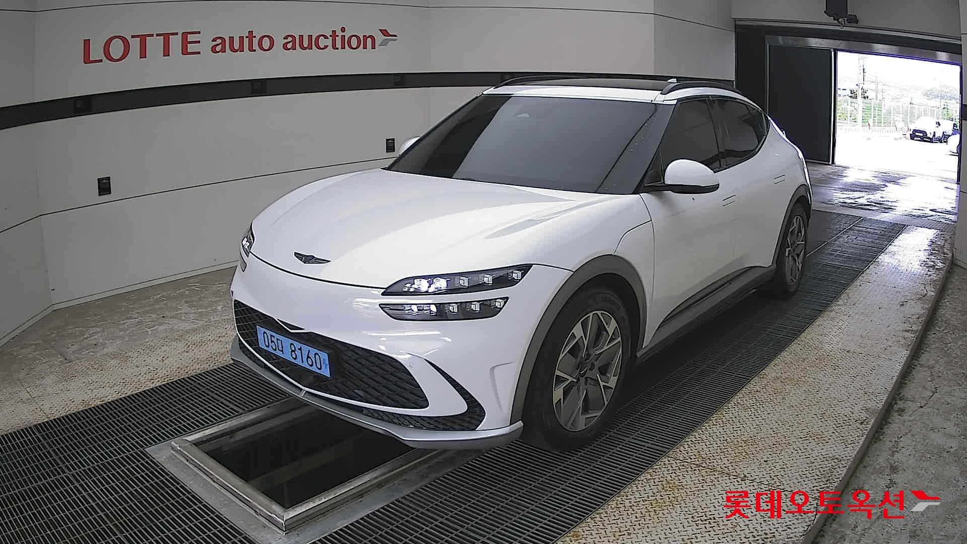 Genesis GV60 - 3