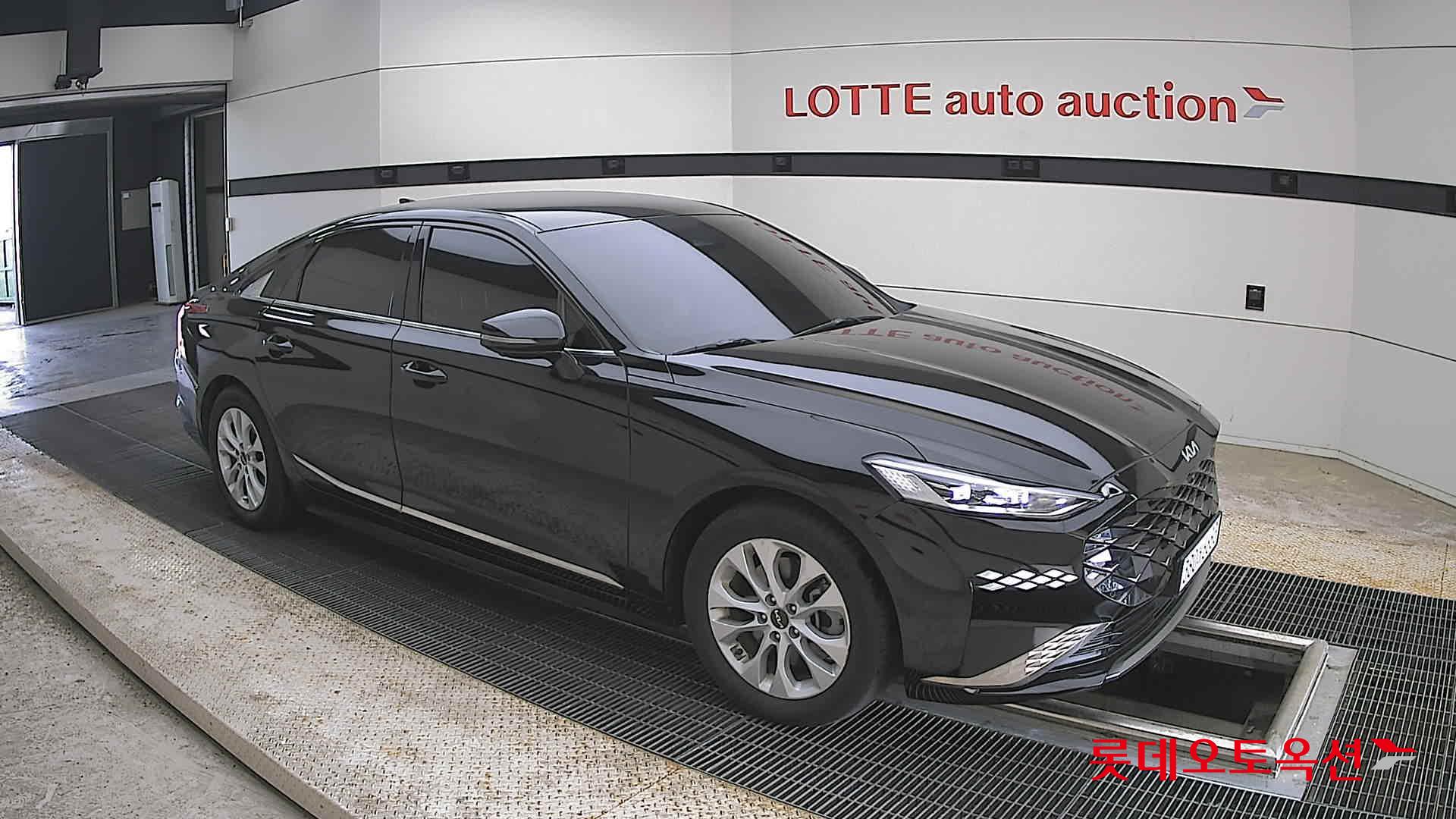 Kia K8 - 23