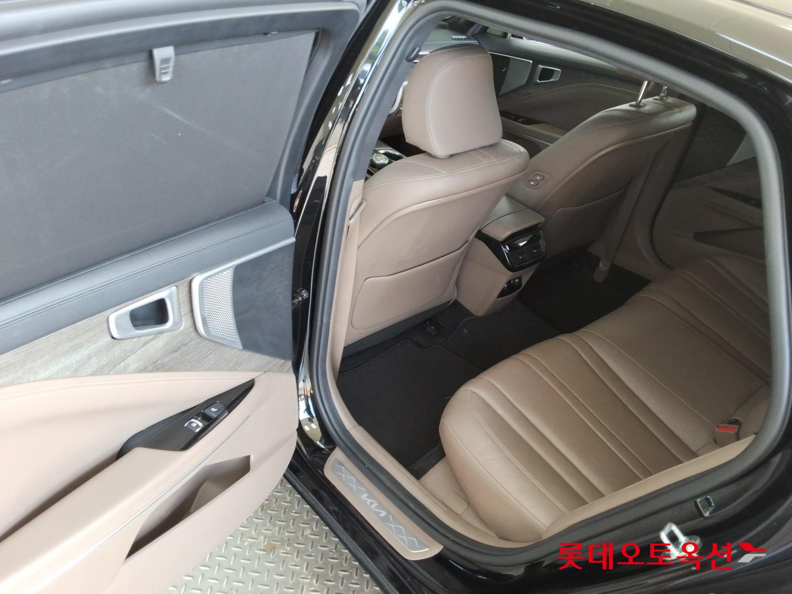 Kia K8 - 37