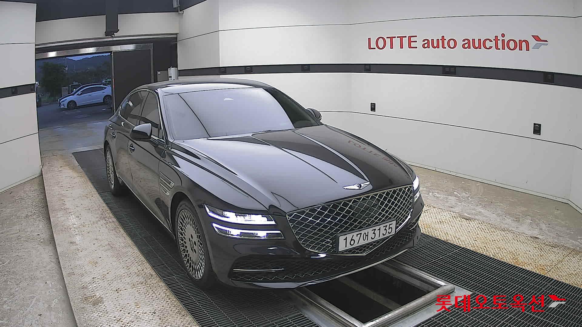 Genesis G80 - 24