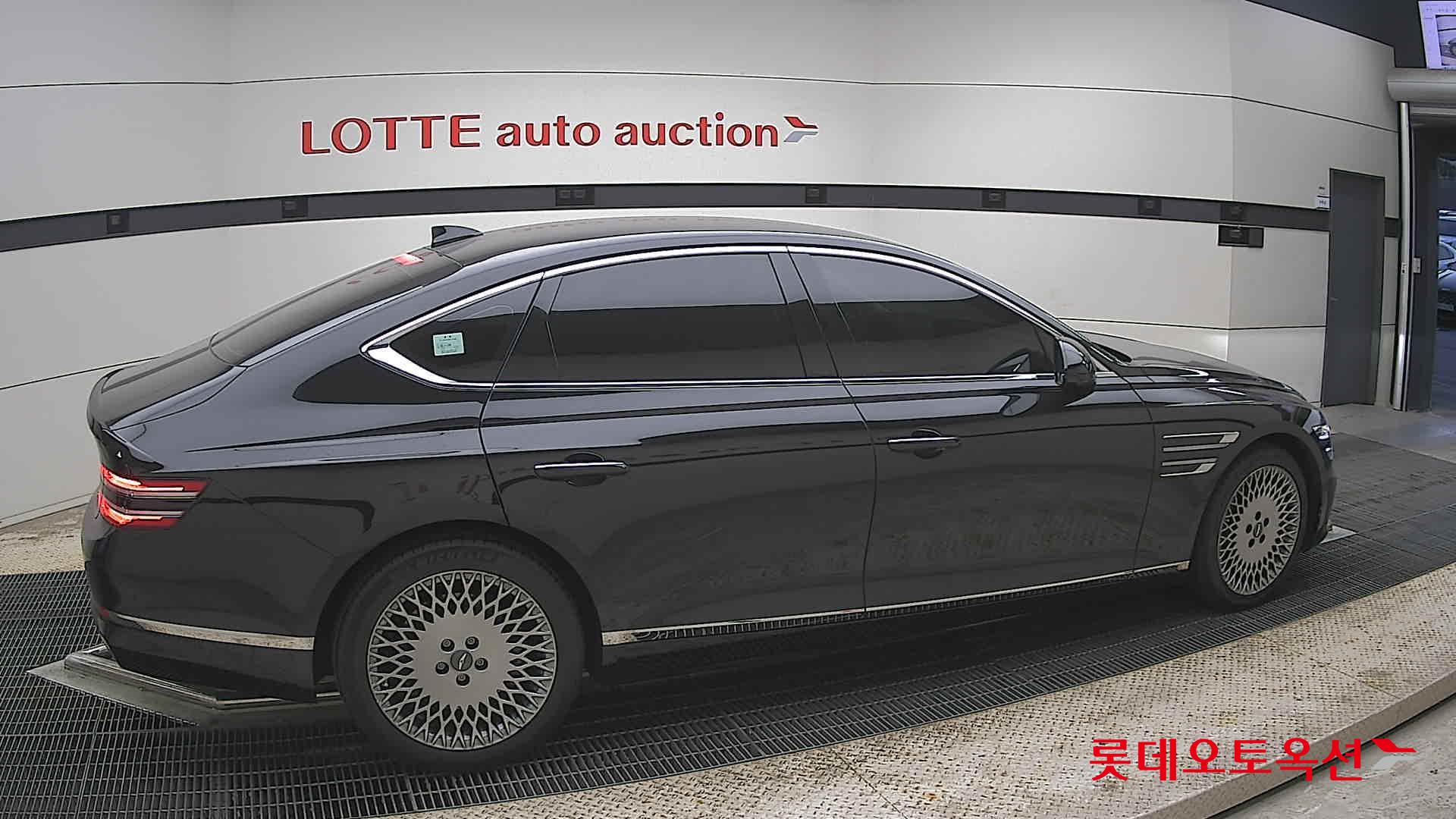 Genesis G80 - 20