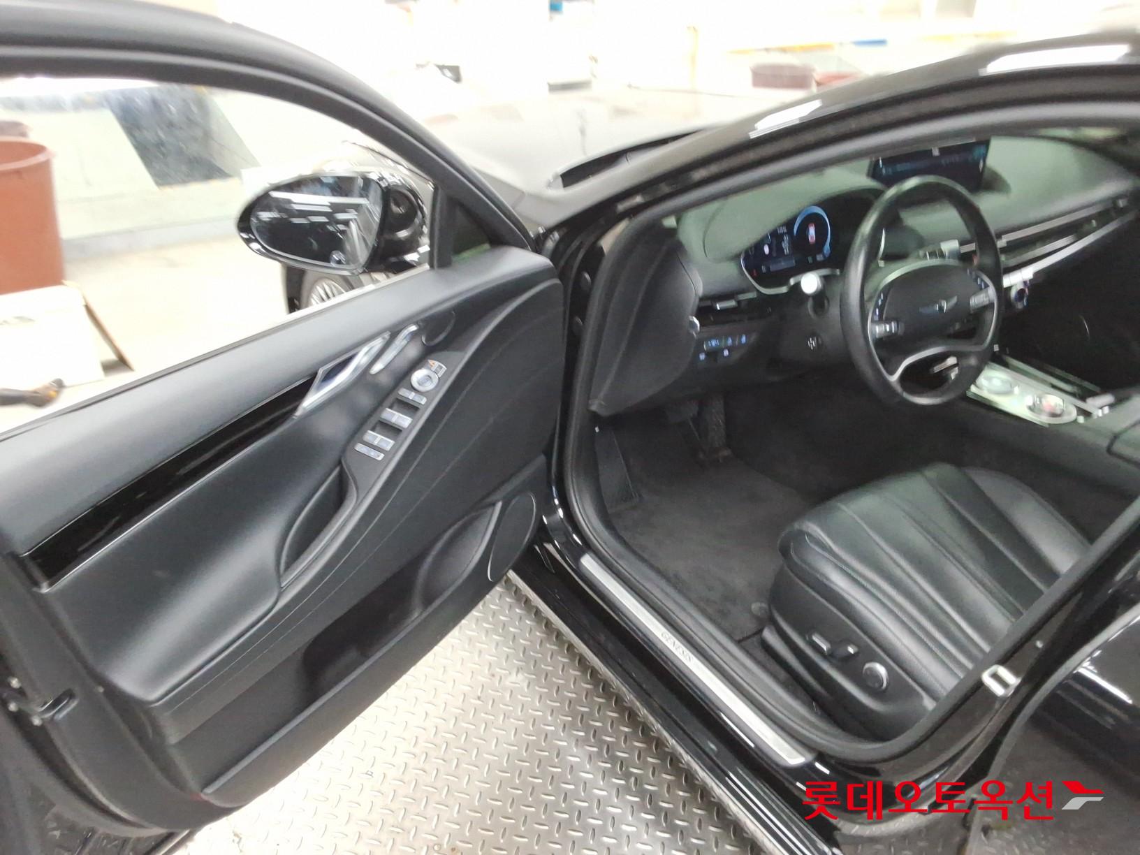 Genesis G80 - 36