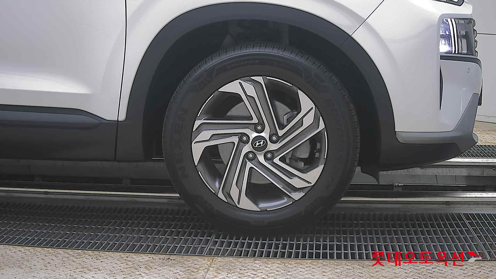 Hyundai Santa Fe - 27