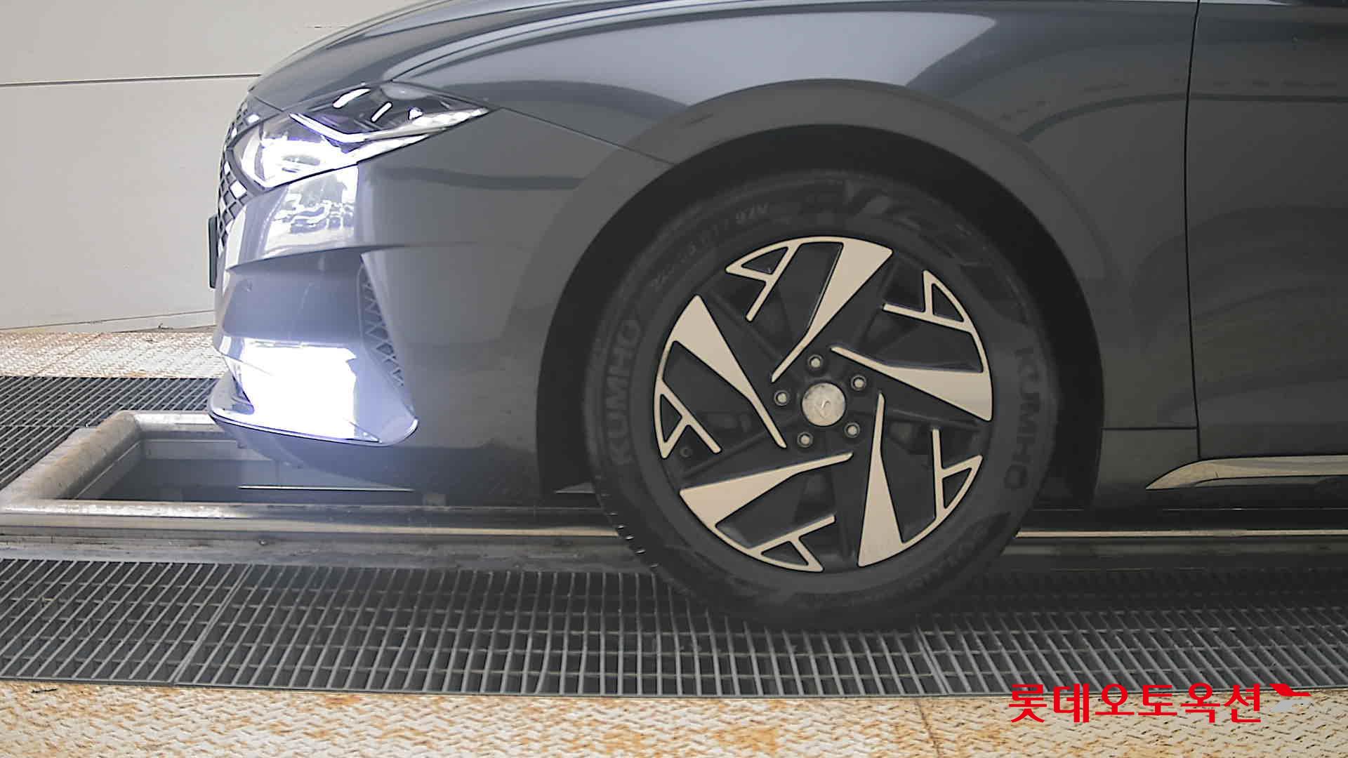 2022 - hyundai grandeur