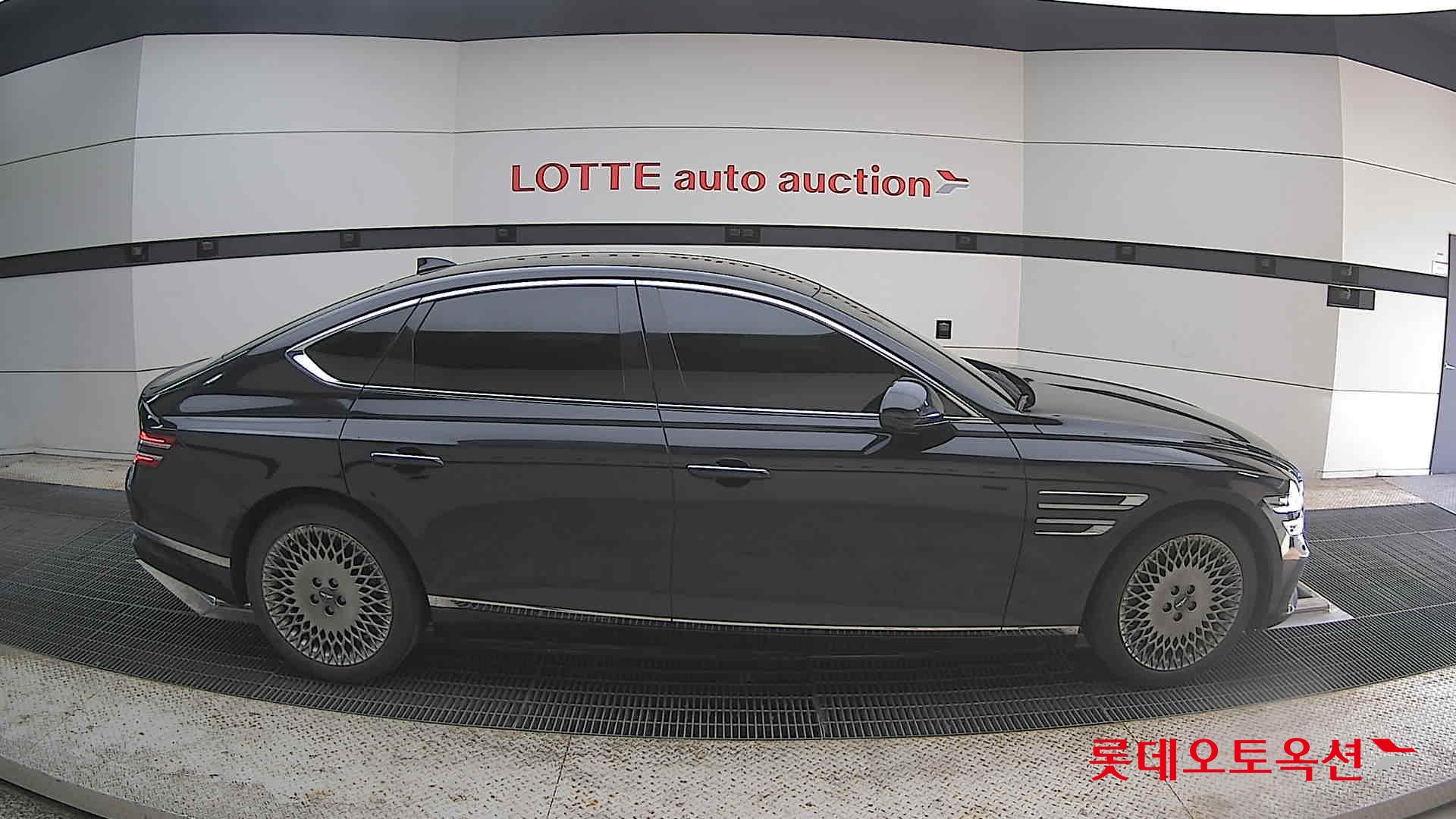 Genesis G80 - 21