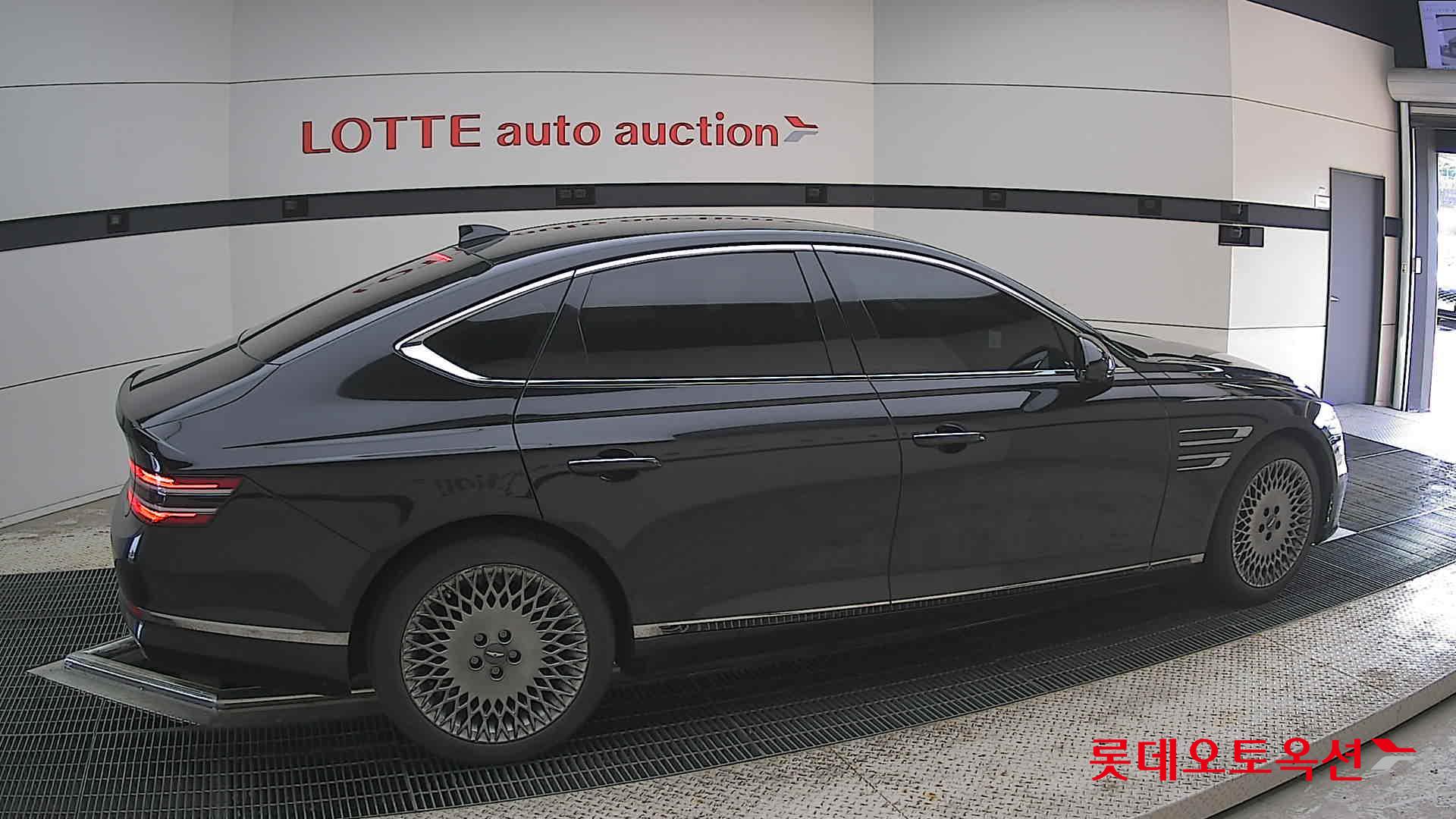 Genesis G80 - 20