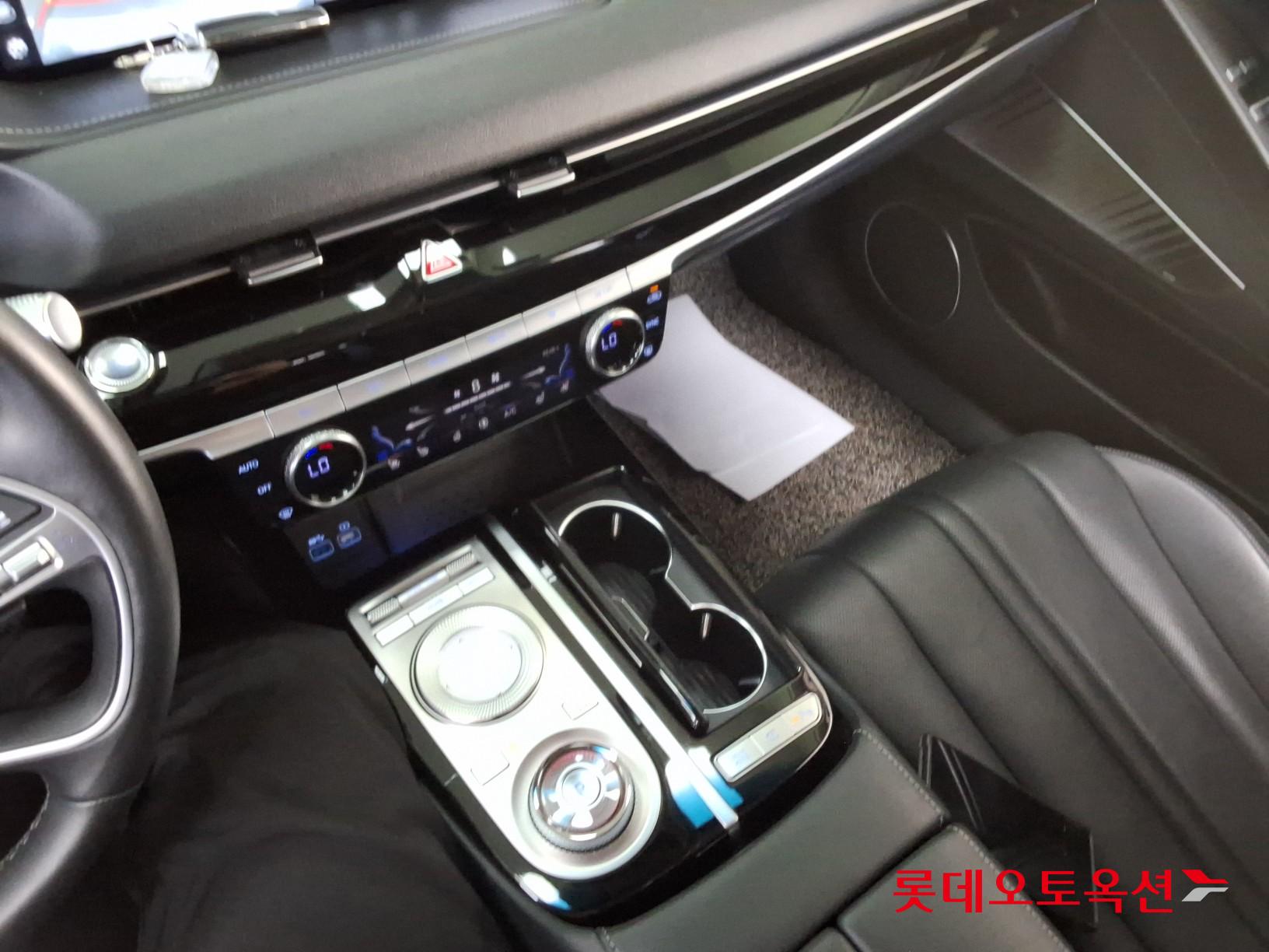 Genesis G80 - 34
