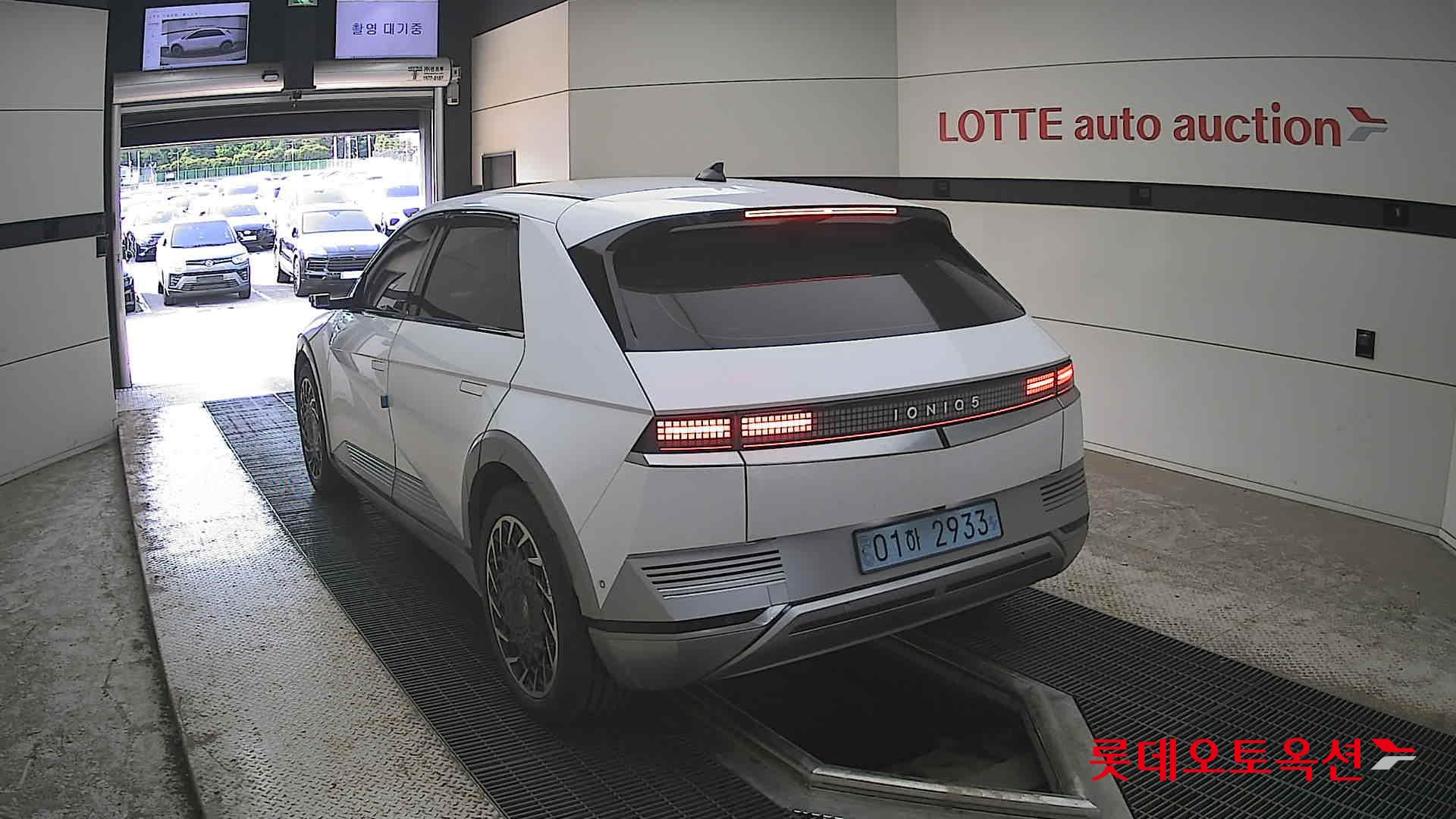 Hyundai Ioniq 5 - 16
