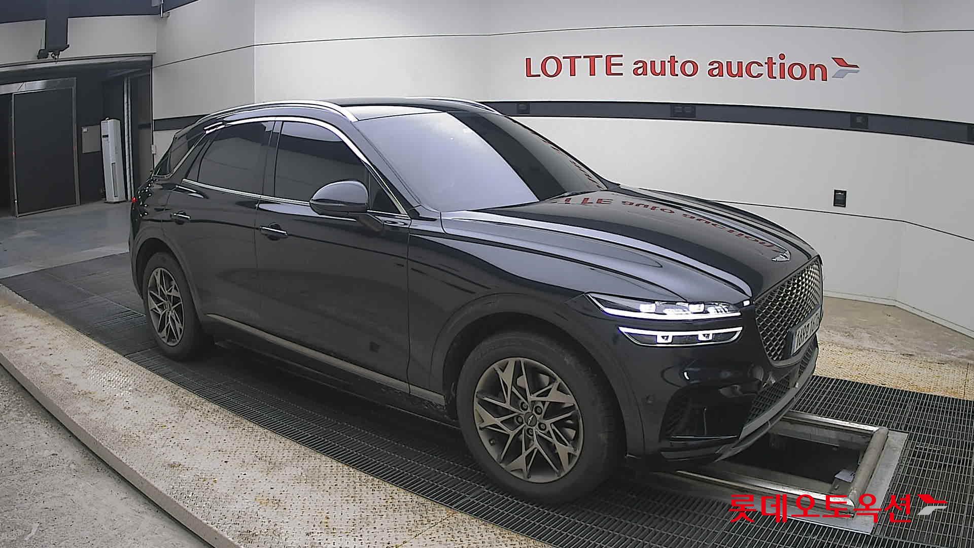 2022 - genesis gv70