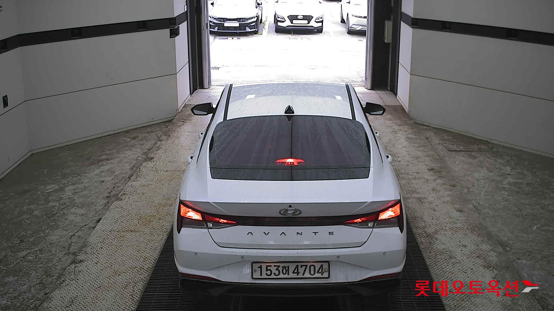 2021 - hyundai avante