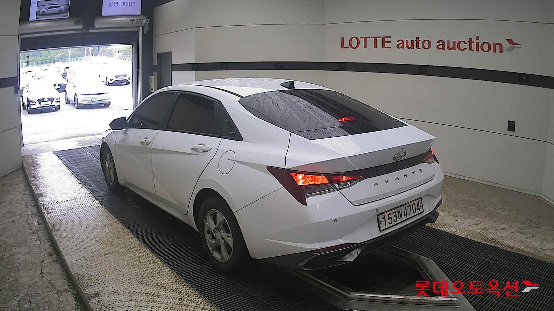 2021 - hyundai avante