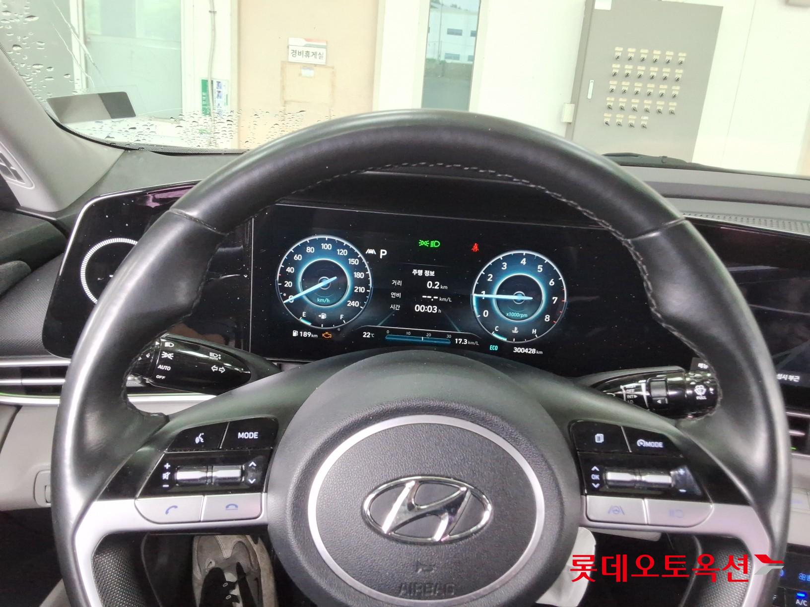 2021 - hyundai avante