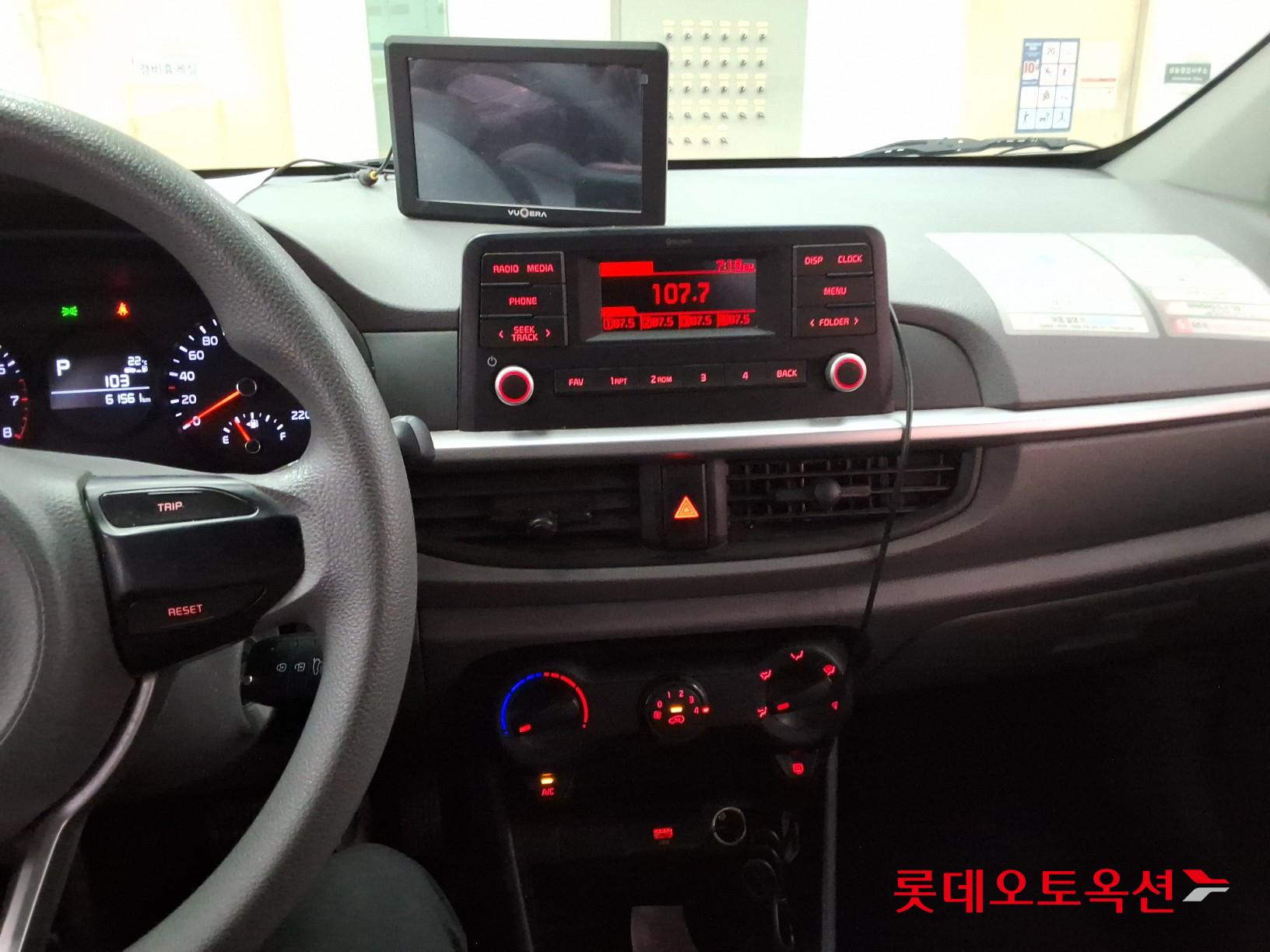 2021 - kia morning