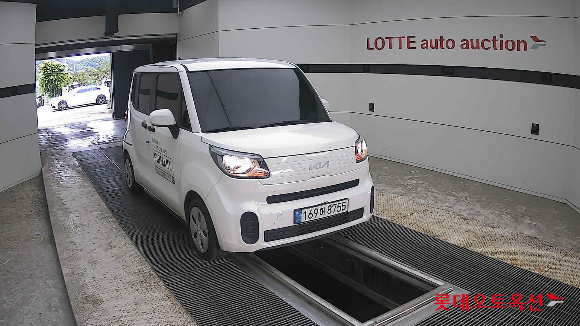 2022 - kia ray