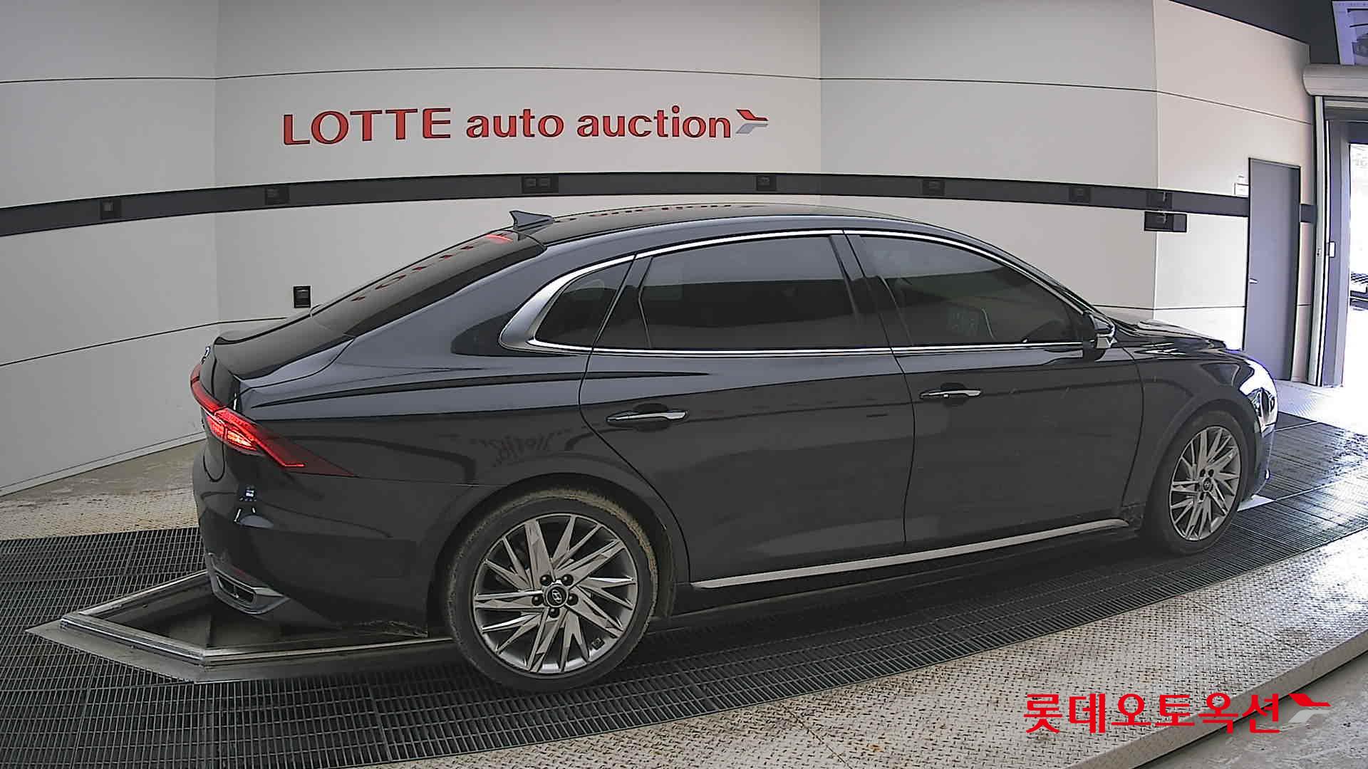 Hyundai Grandeur - 20