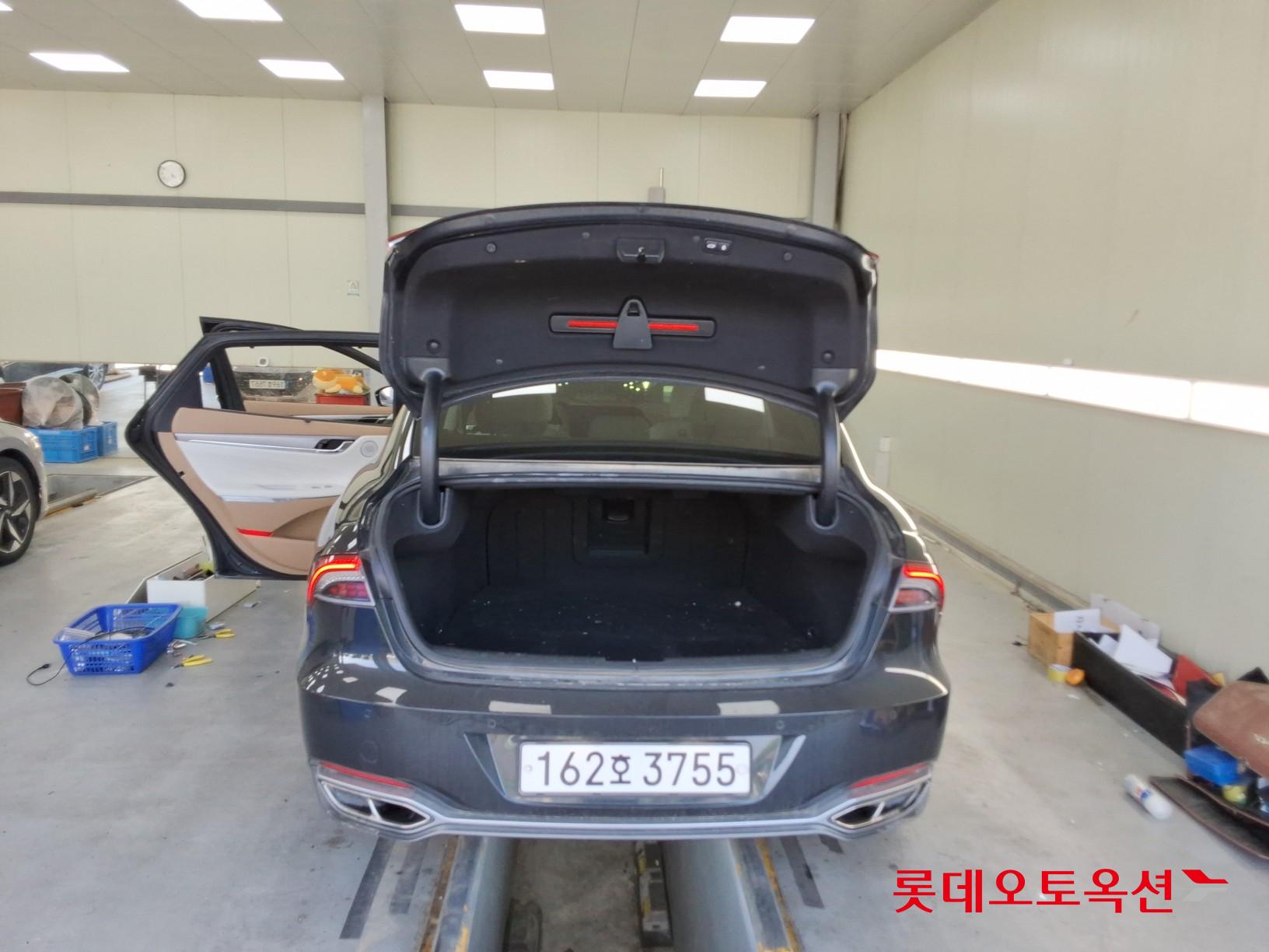 Hyundai Grandeur - 9