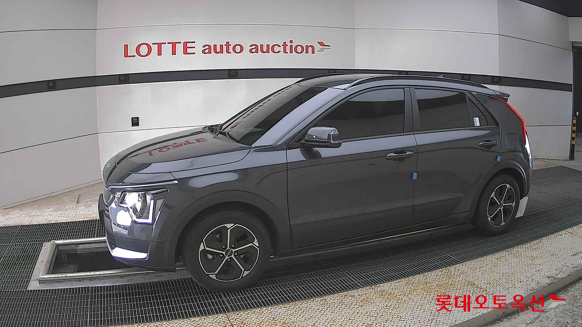 Kia Niro - 12