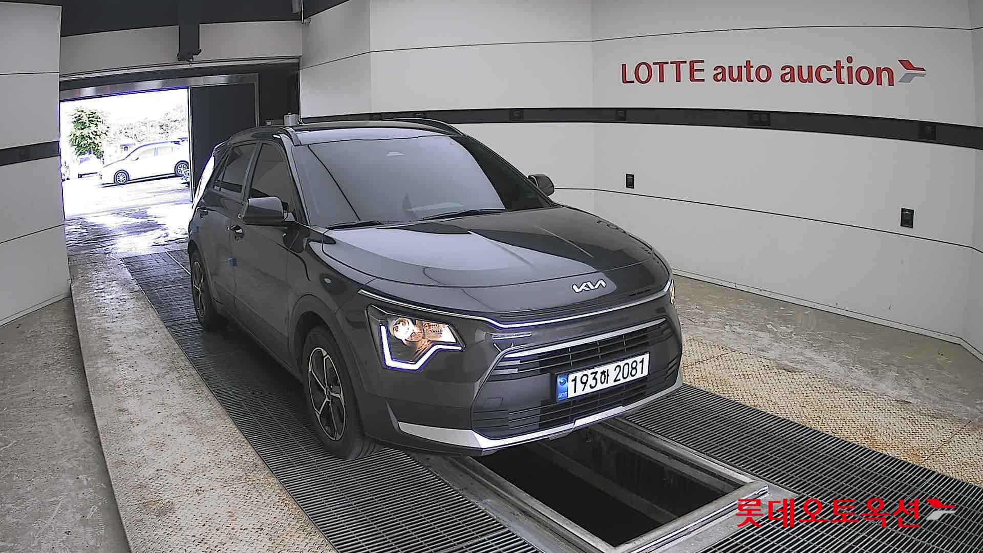 Kia Niro - 24
