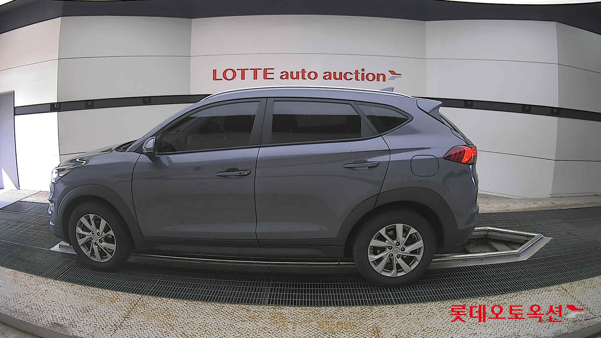 Hyundai Tucson - 13