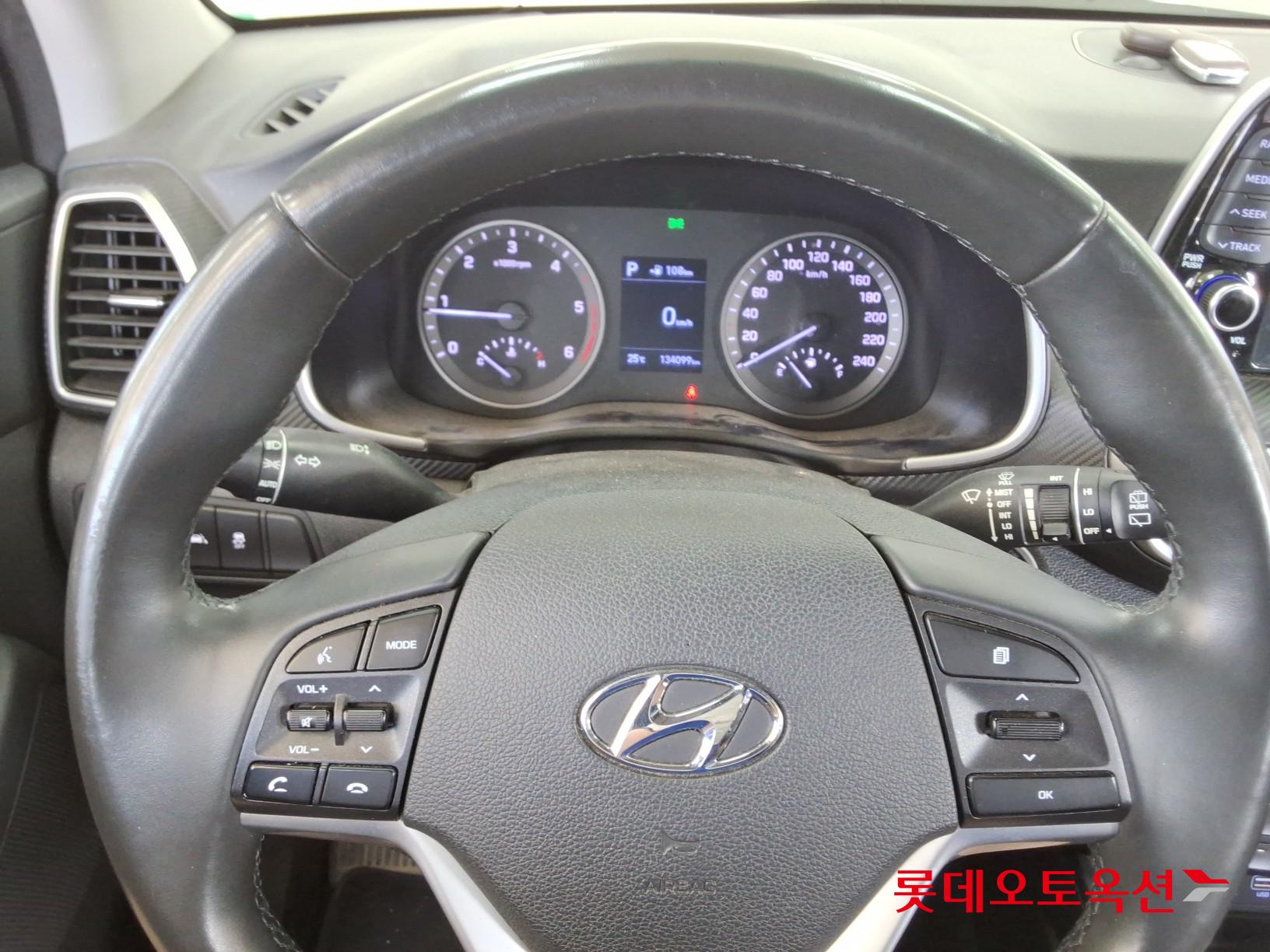 Hyundai Tucson - 30