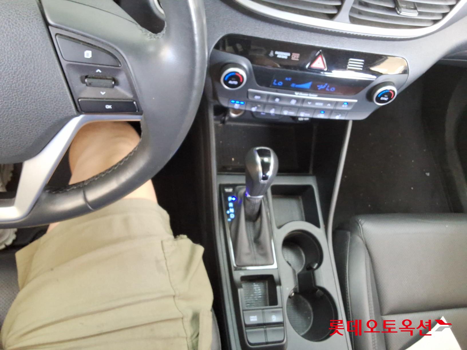 Hyundai Tucson - 34