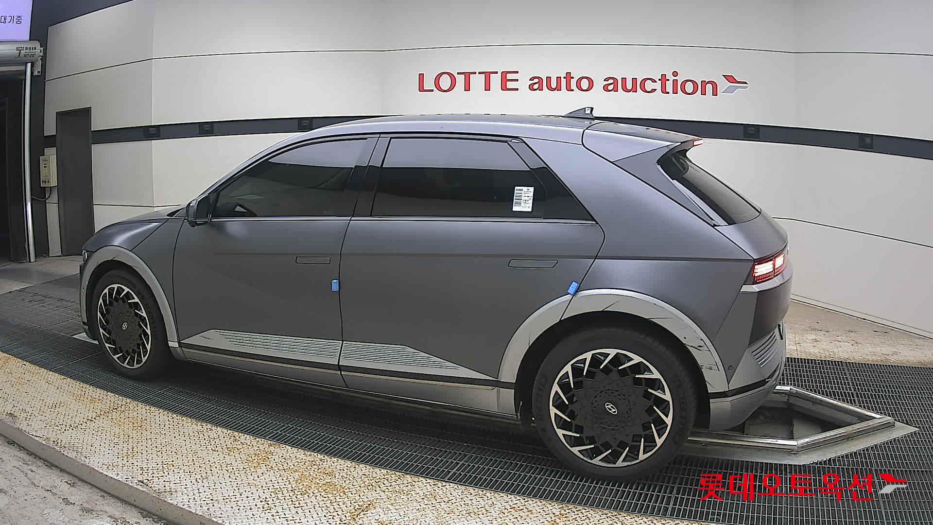 2022 - hyundai ioniq