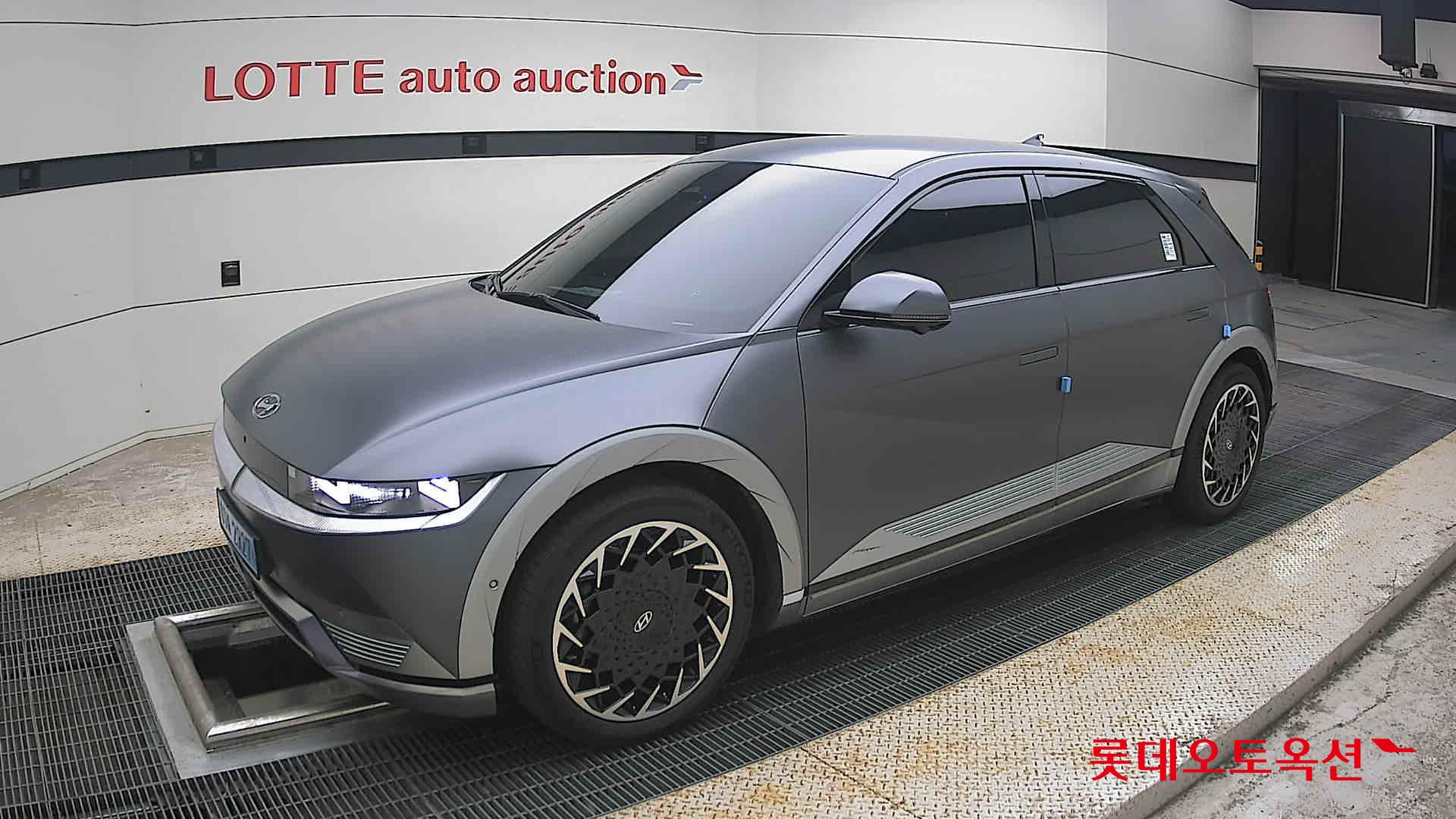 2022 - hyundai ioniq