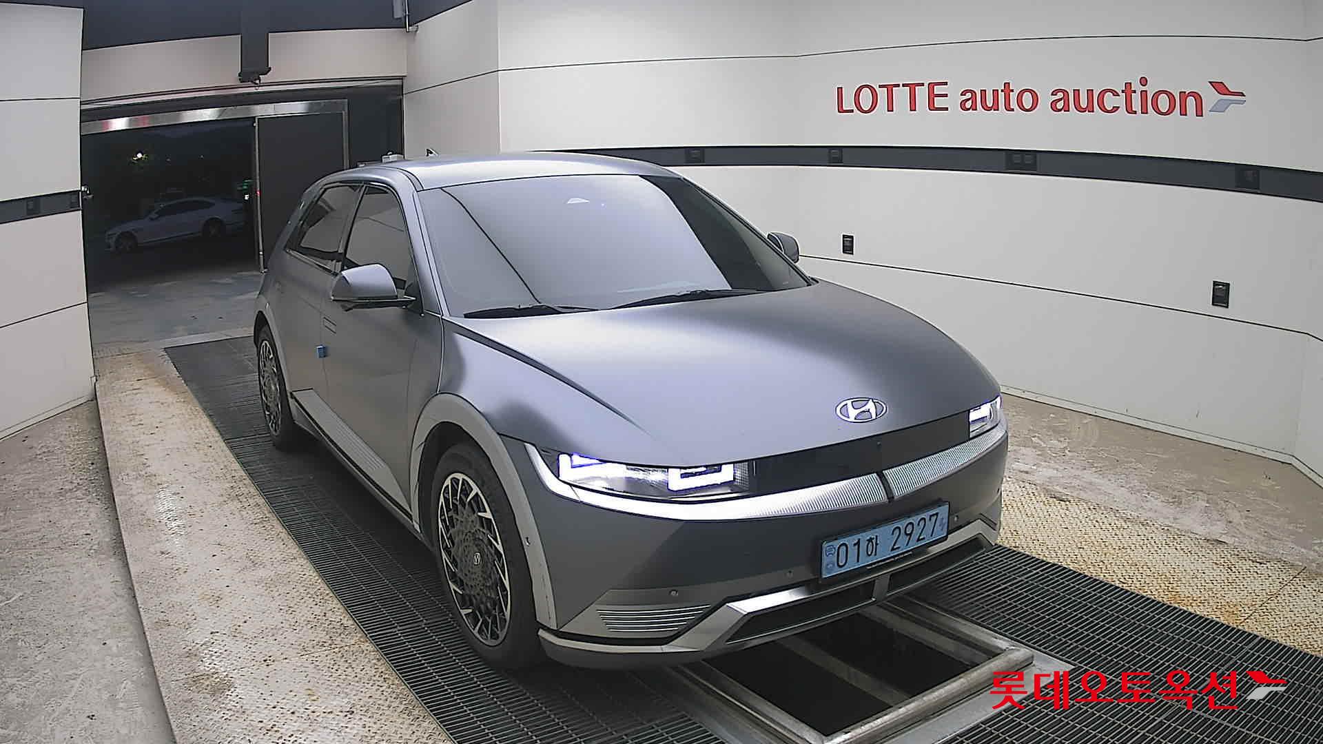 2022 - hyundai ioniq