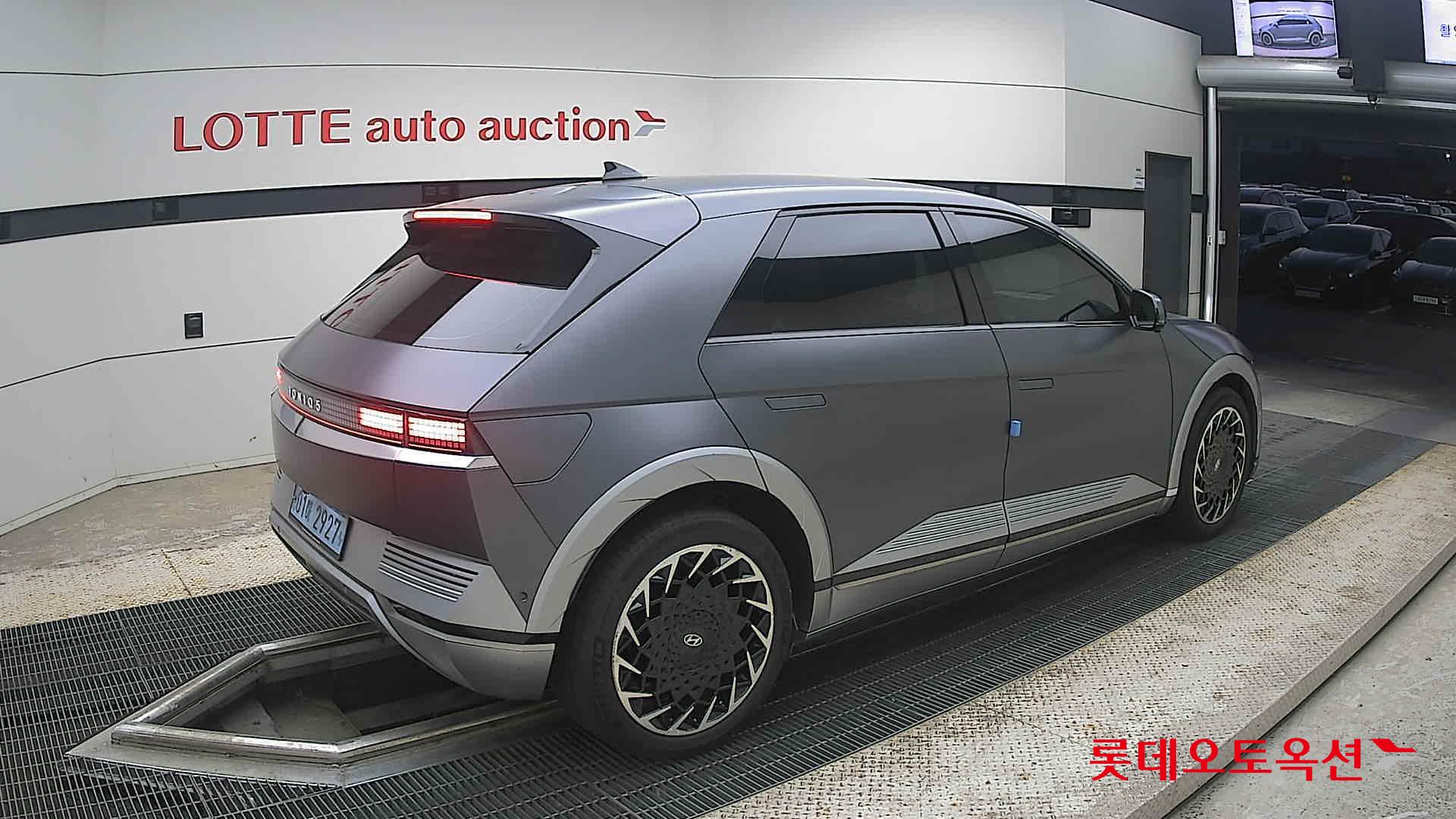 2022 - hyundai ioniq