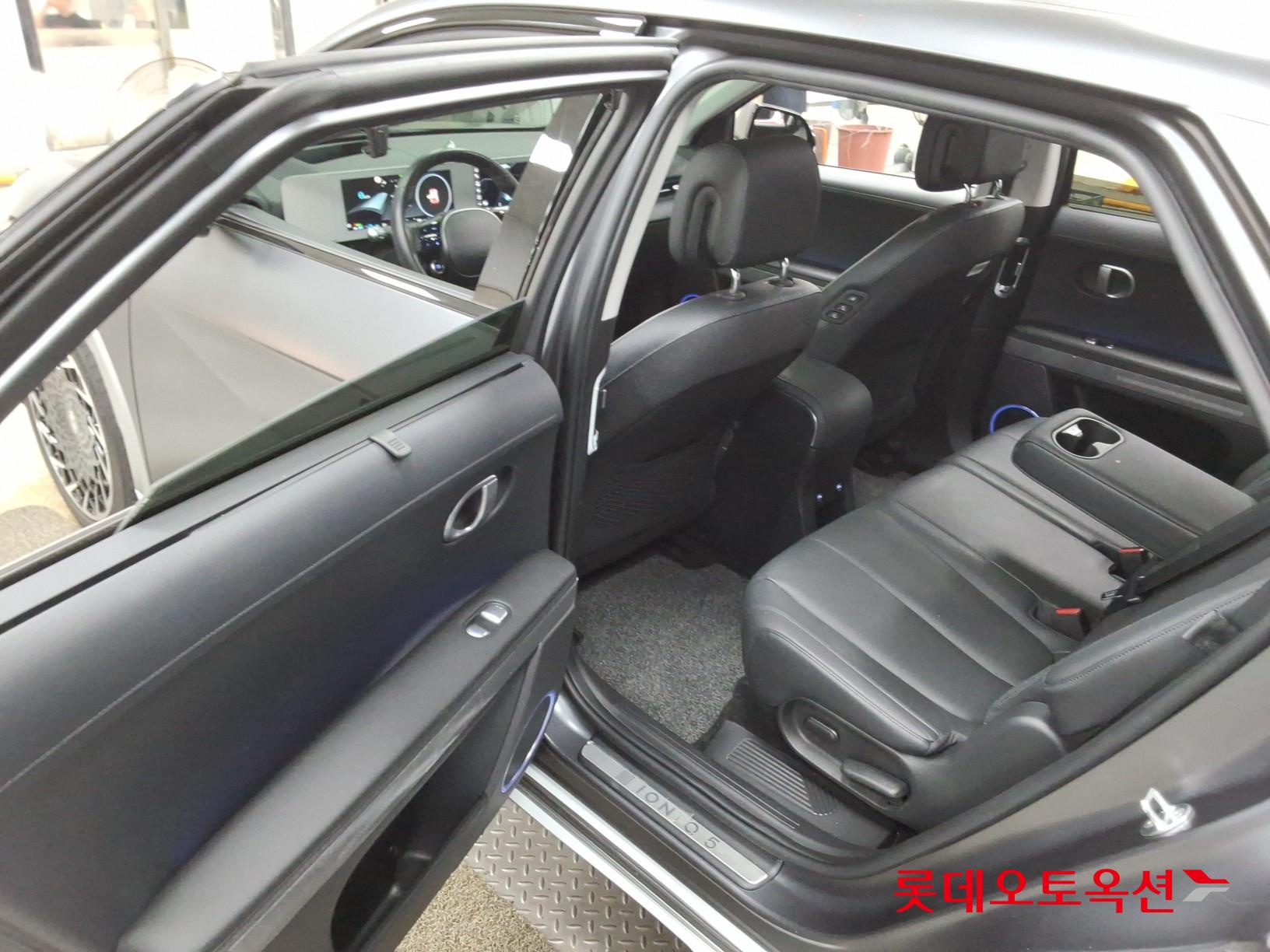 2022 - hyundai ioniq