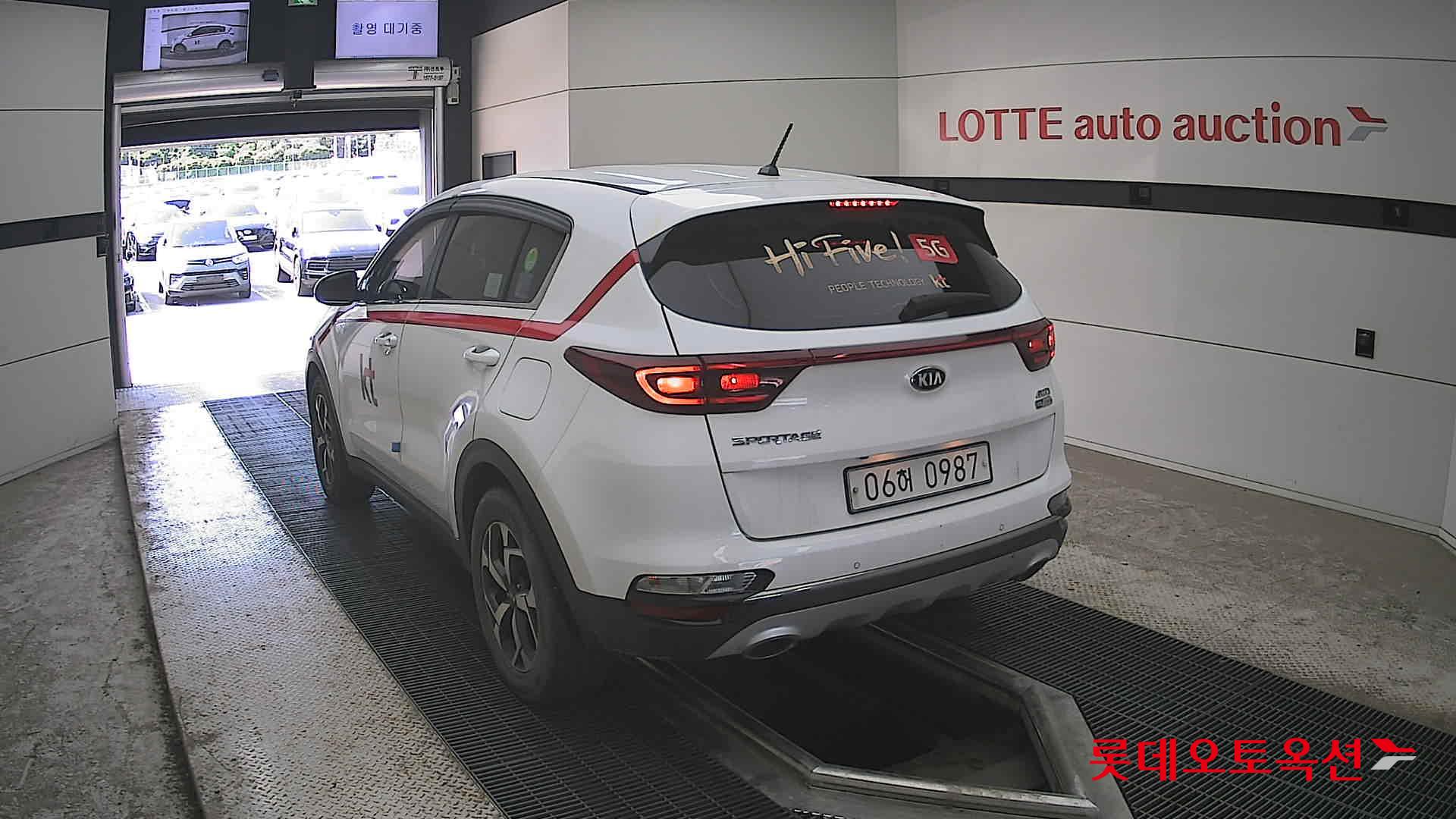 Kia Sportage - 16