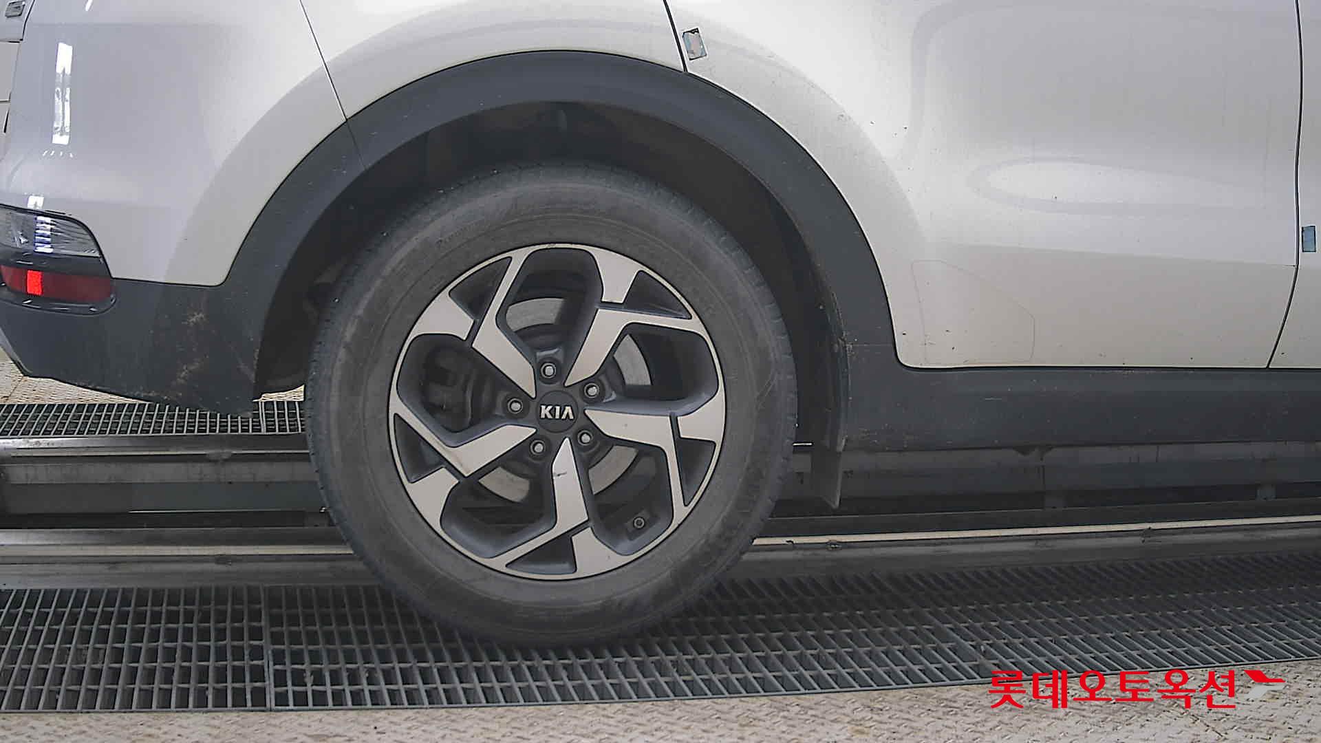 Kia Sportage - 28