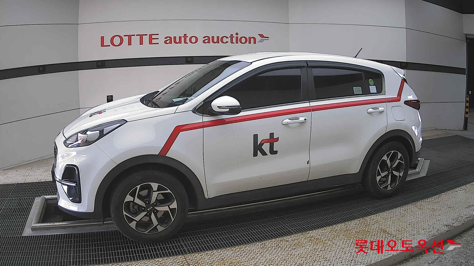 Kia Sportage - 12