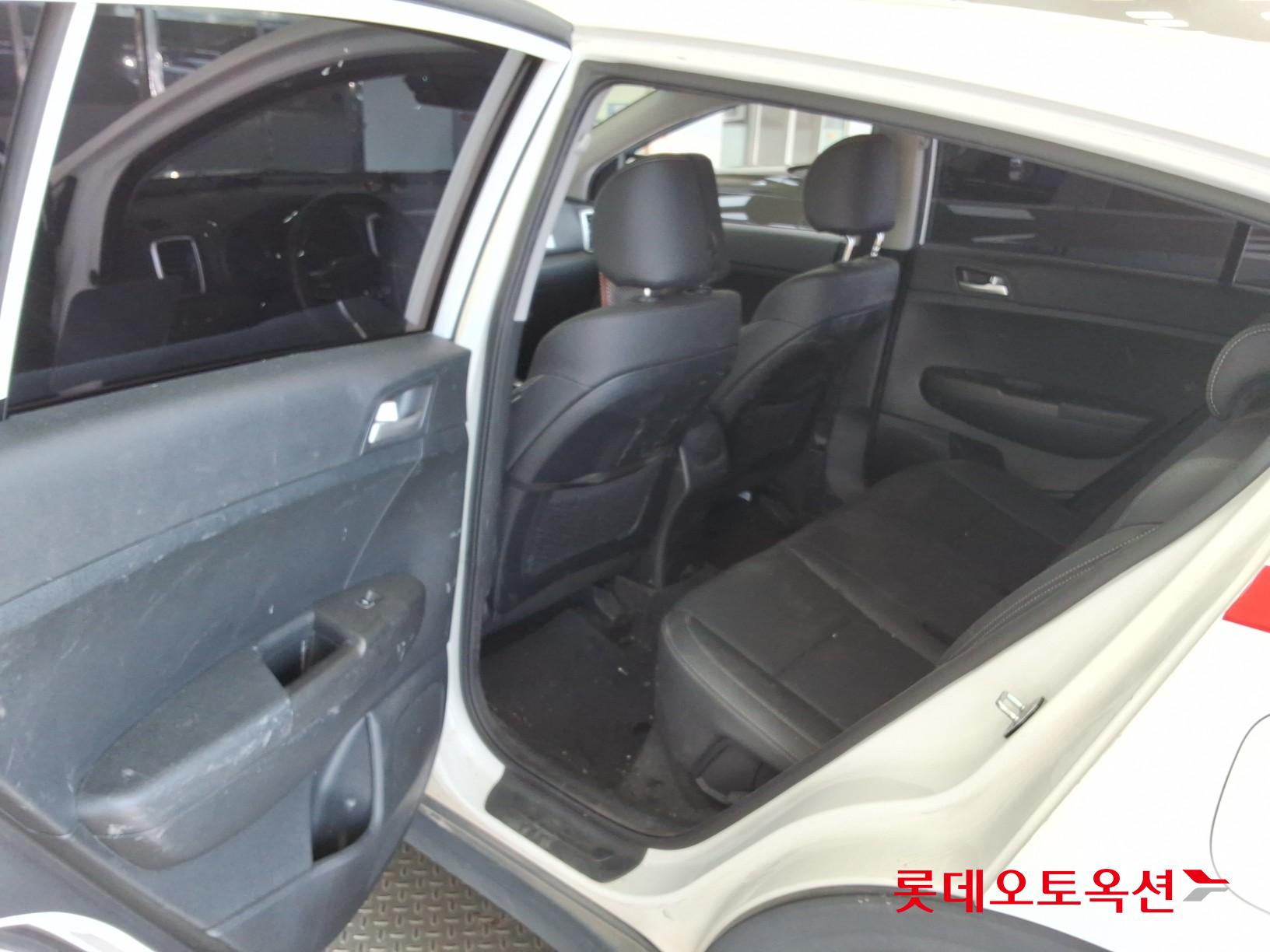 Kia Sportage - 36