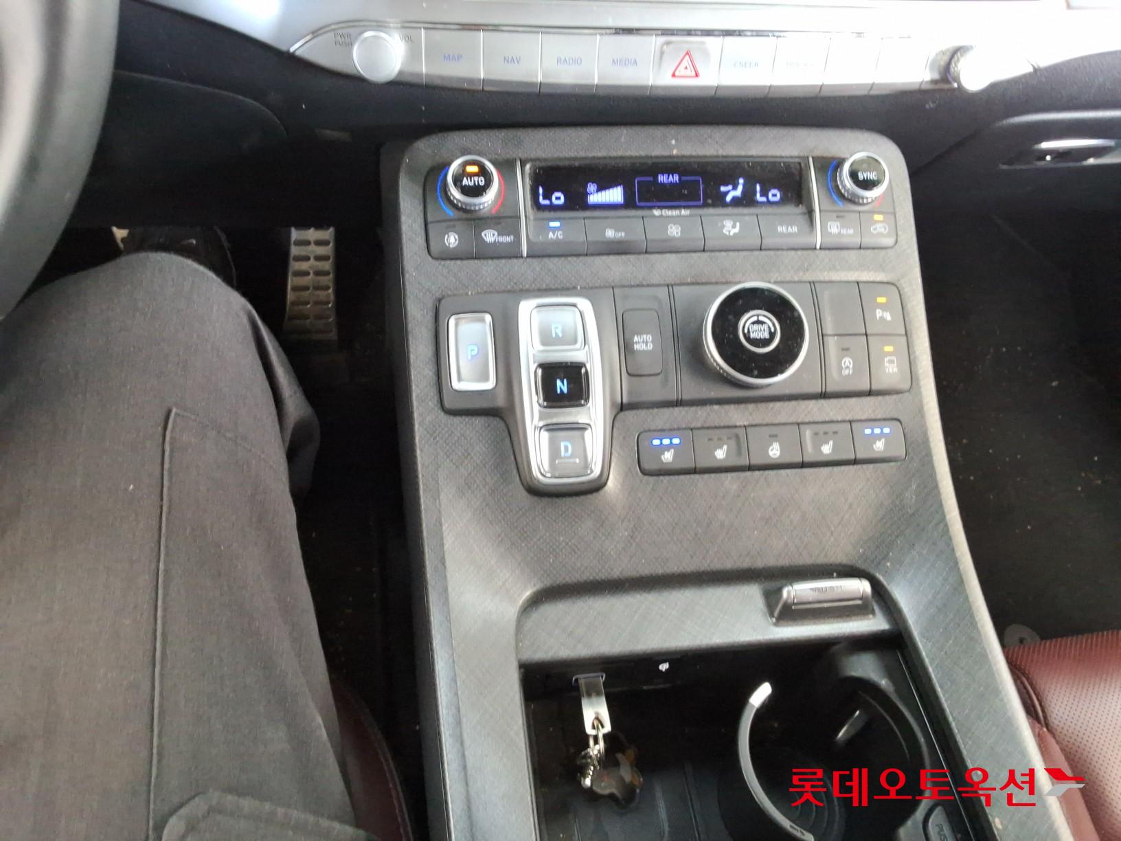 Hyundai Palisade - 34