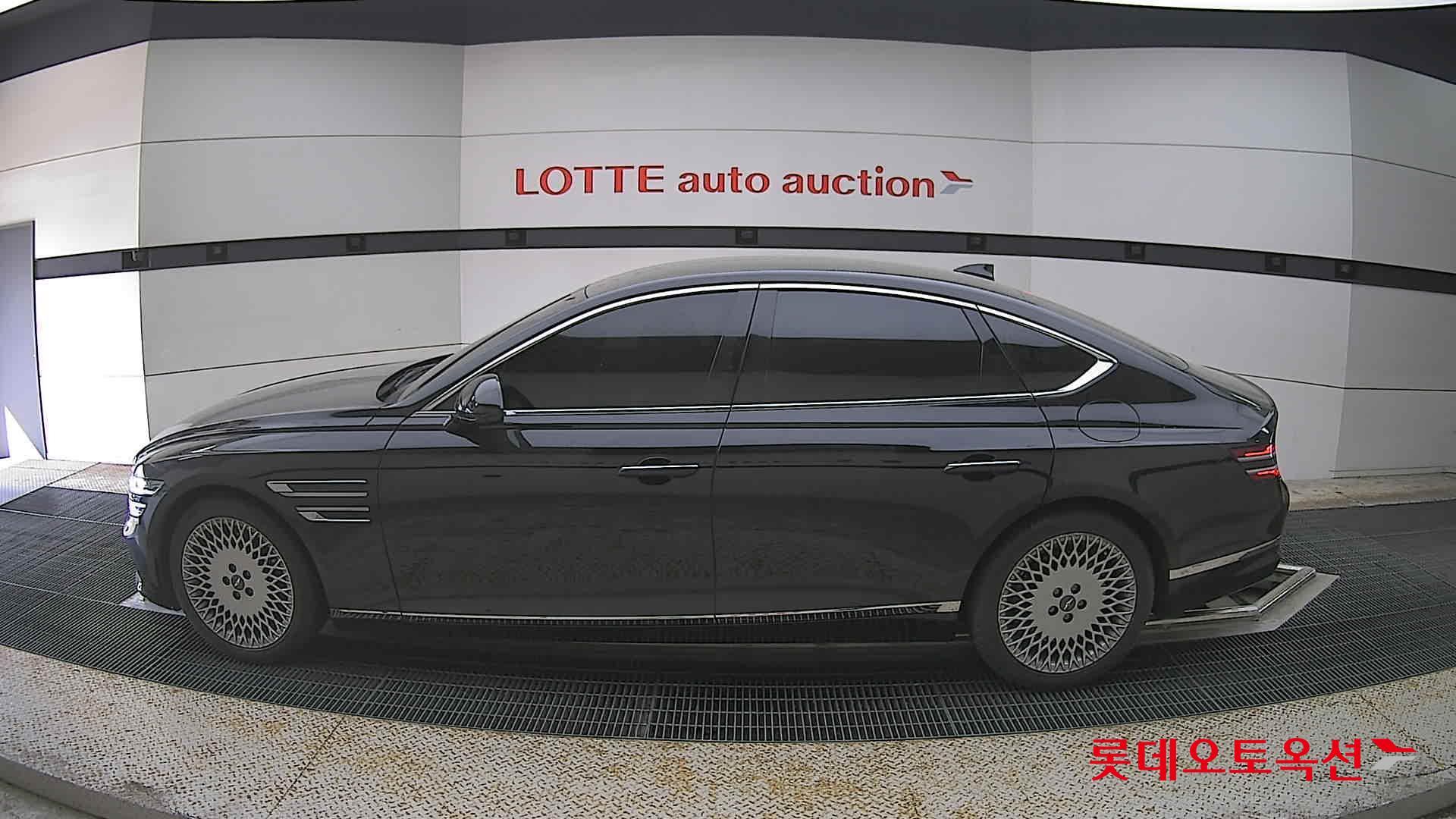 Genesis G80 - 13