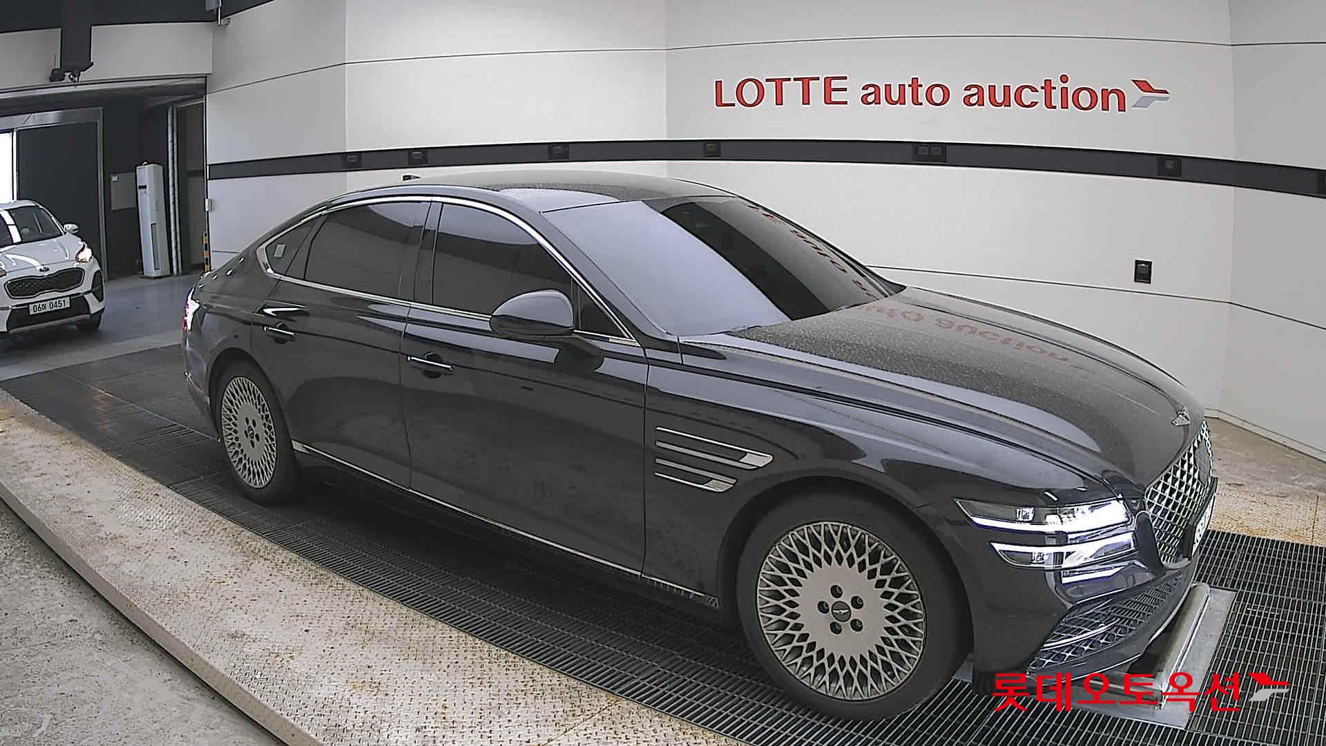 Genesis G80 - 23