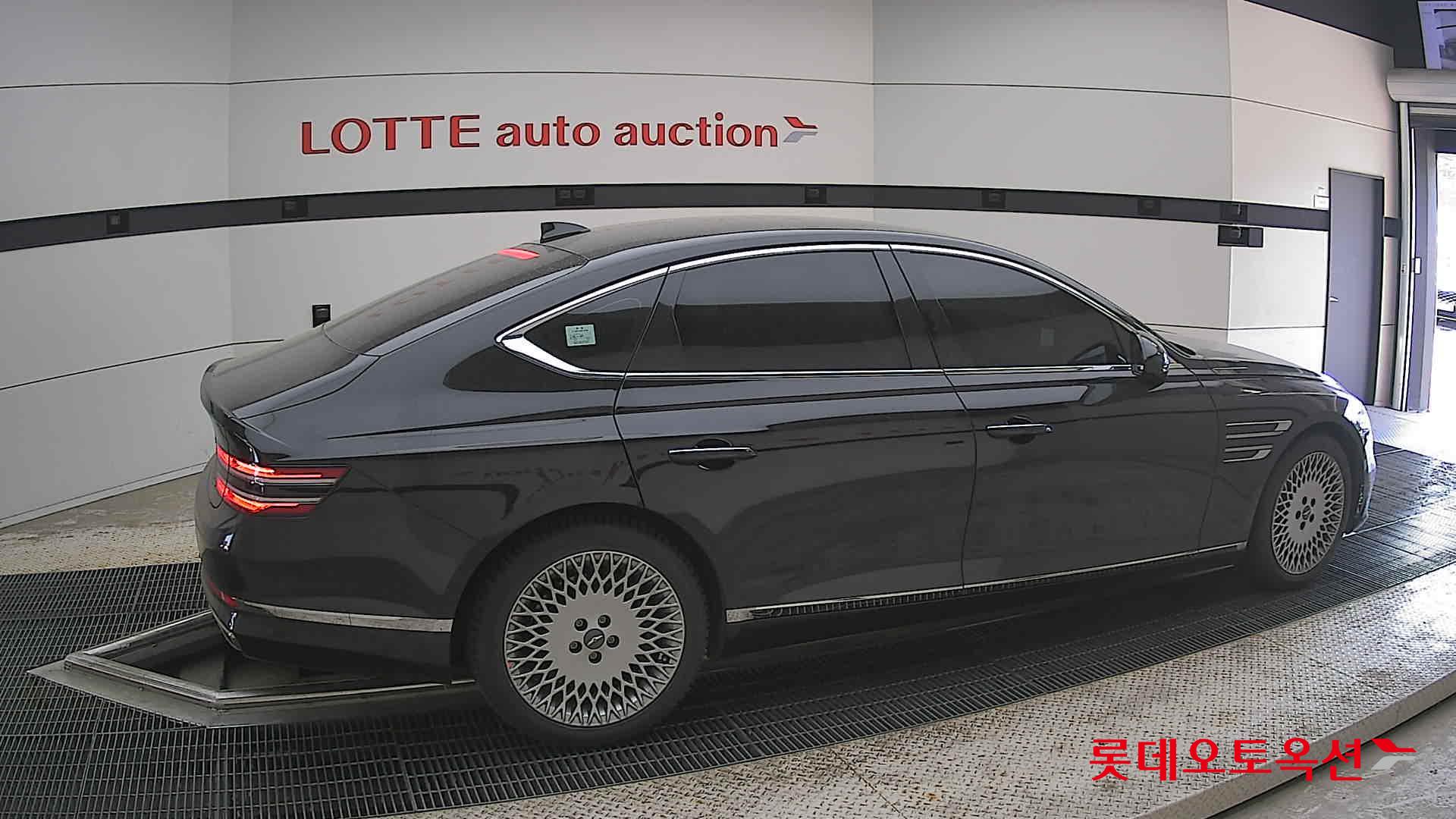 Genesis G80 - 20